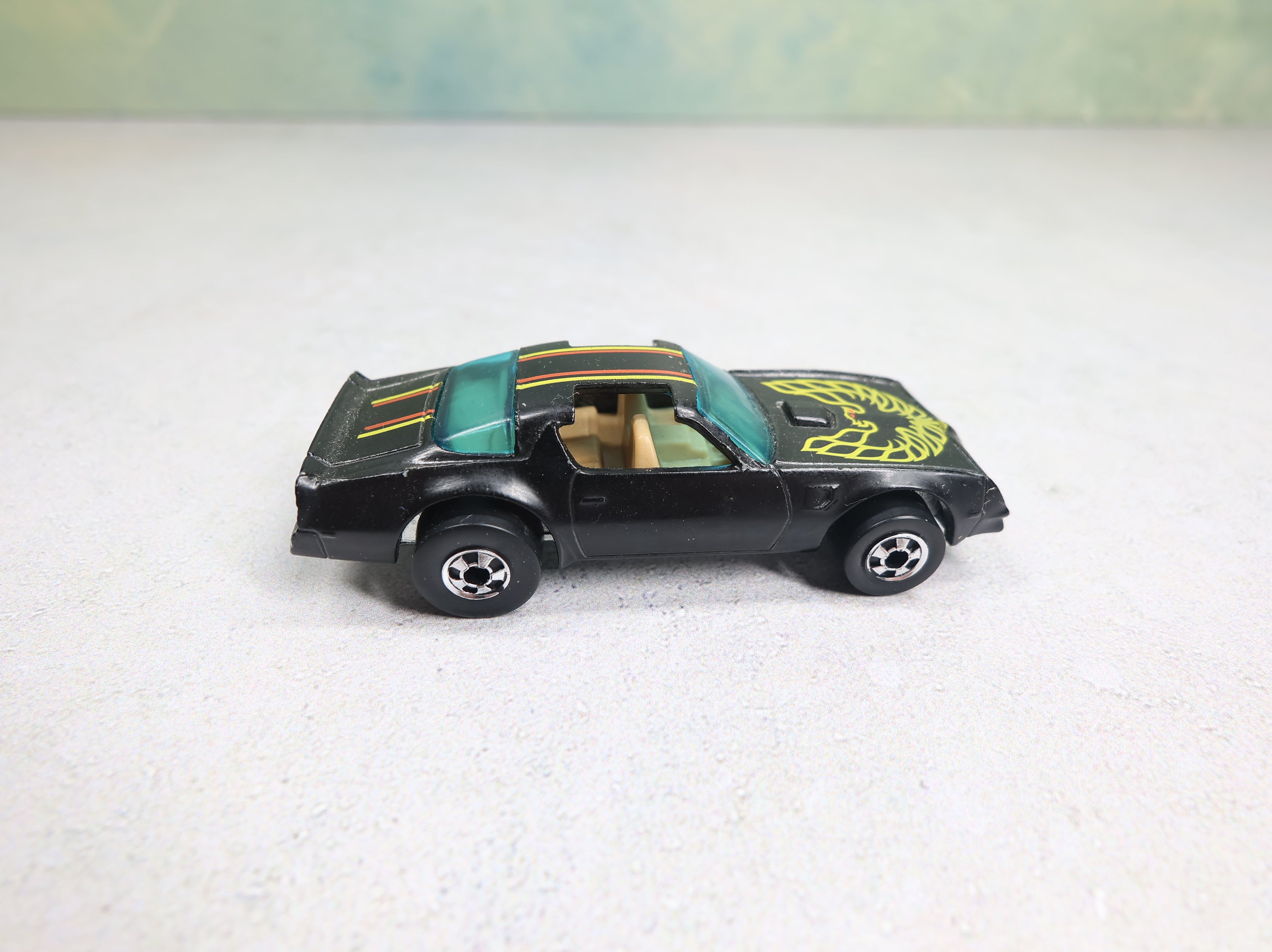 USED Hot Wheels Super Streeters Hot Bird 1977