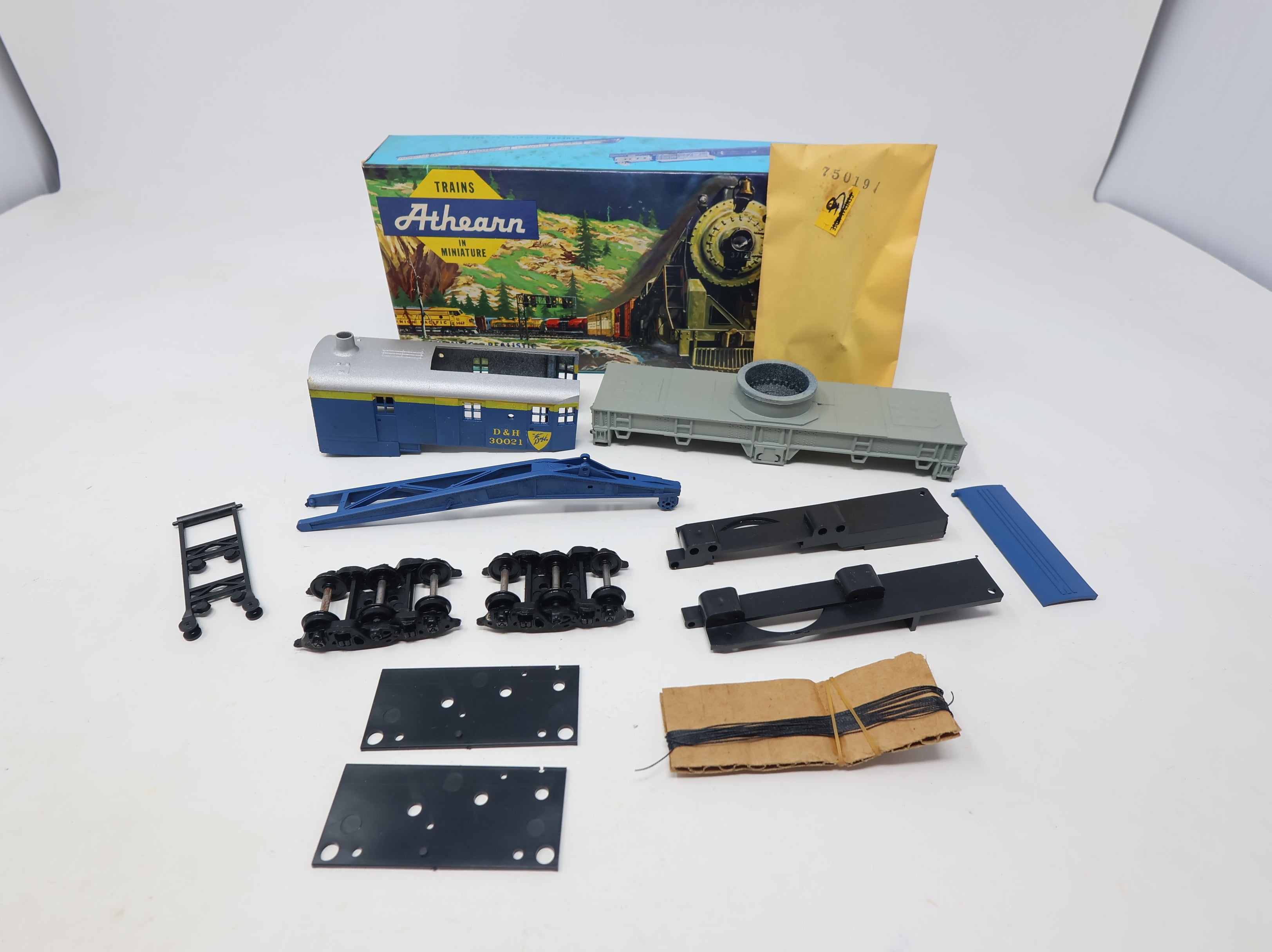 USED Athearn HO Scale AAR Steel Crane Delaware and Hudson D&H #30021 Custom KIT