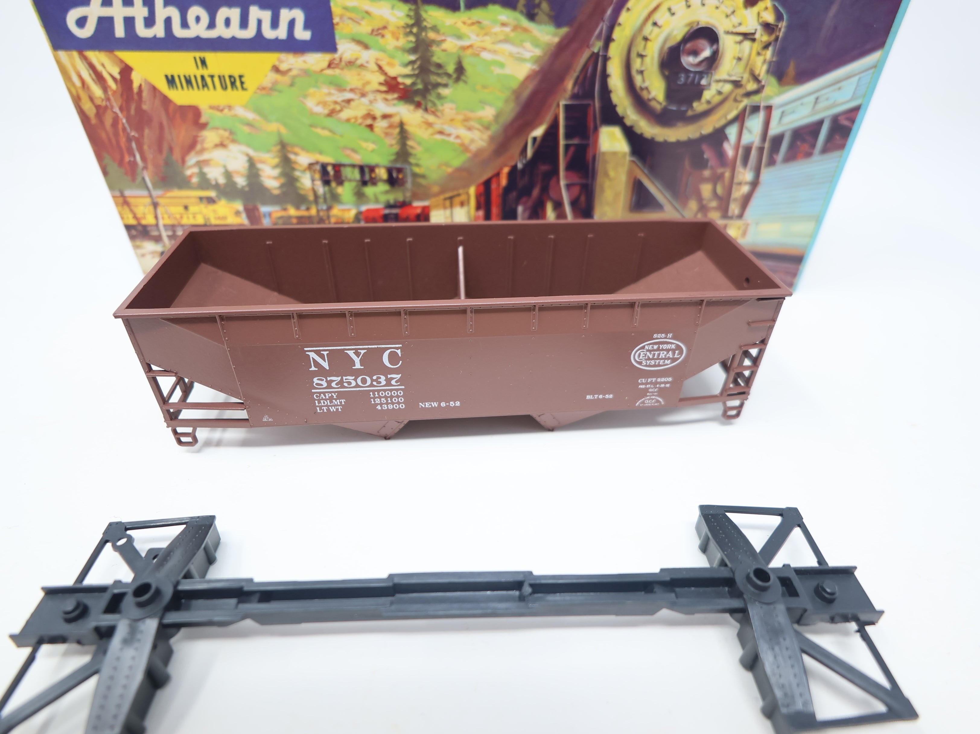 USED Athearn HO Scale 2 Bay Offset Hopper New York Central NYC #875037 KIT