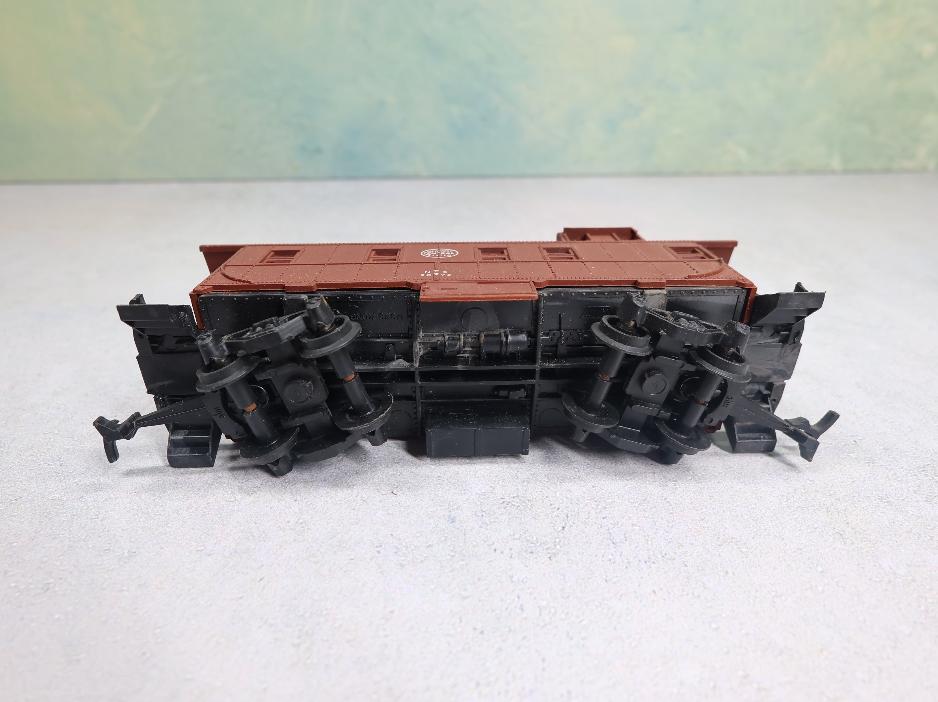 USED AHM HO Scale Caboose New York Central NYC #20298