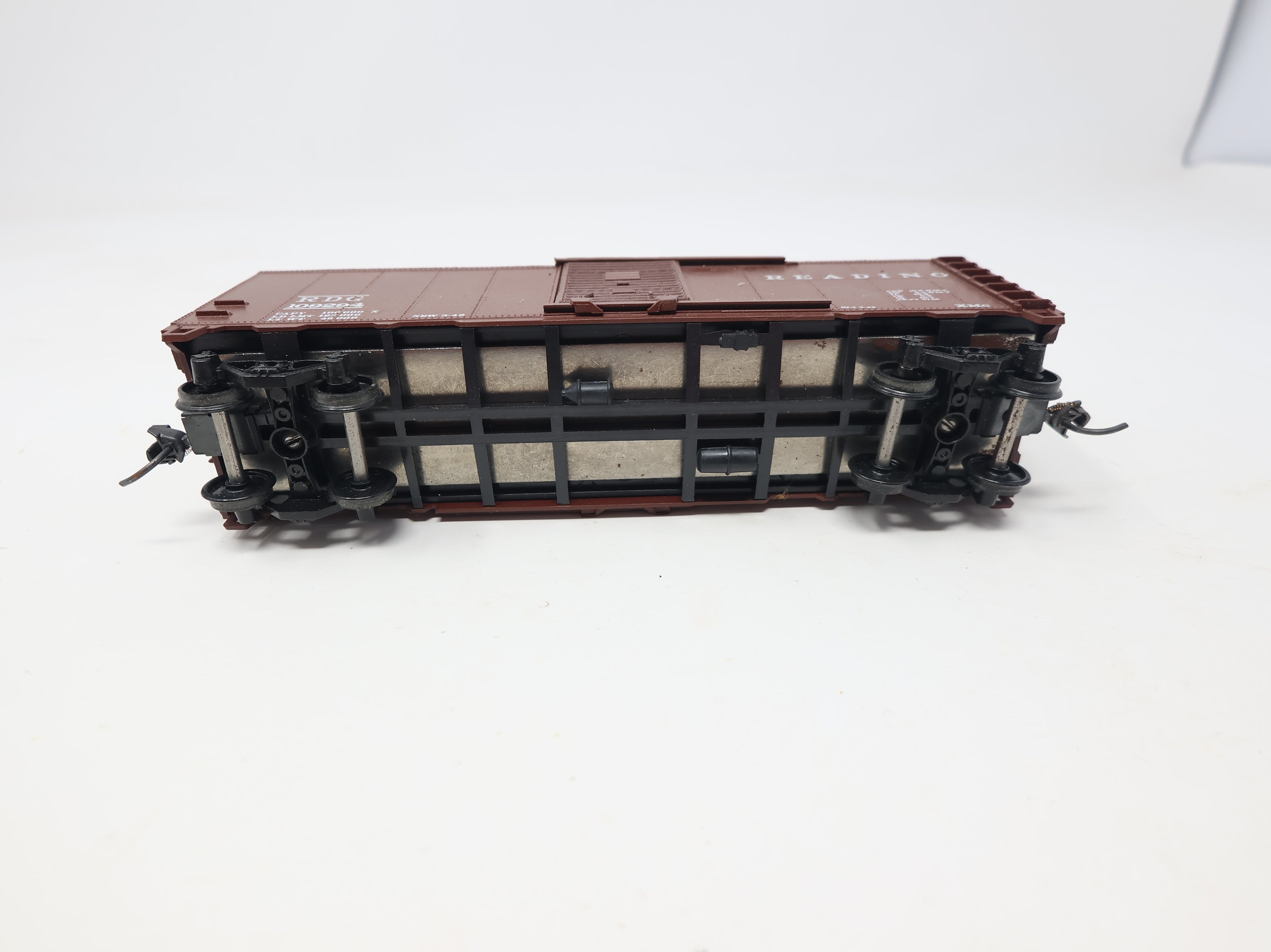 USED Athearn HO Scale 40' Steel Box Car Reading RDG #109294 Decals