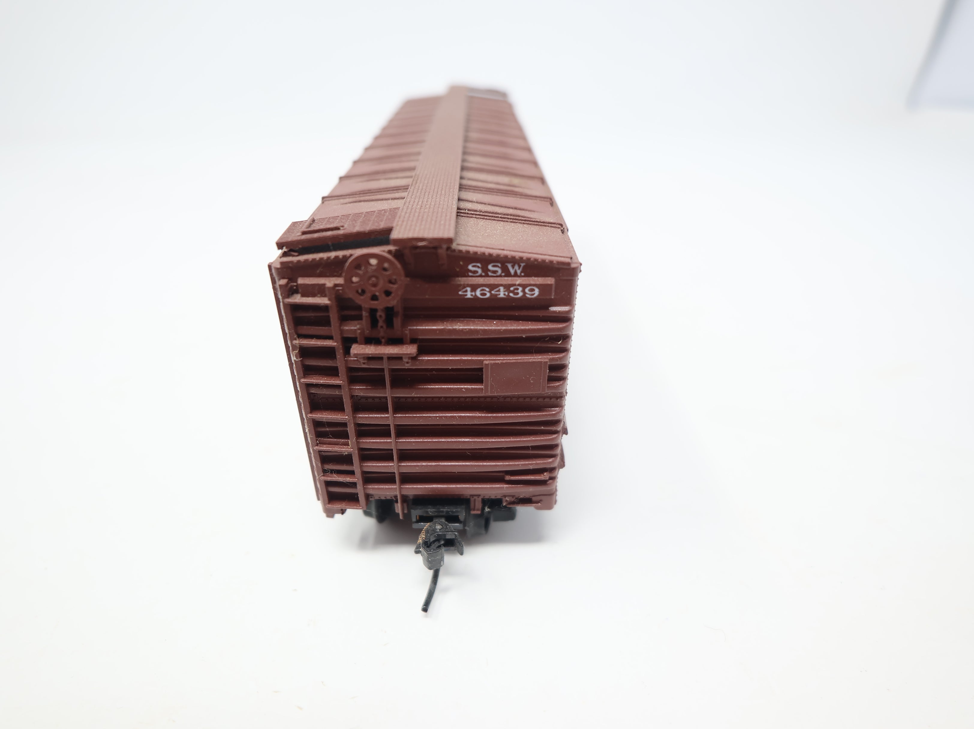 USED Accurail HO Scale 40' DD Steel Box Car Cotton Belt SSW #46439