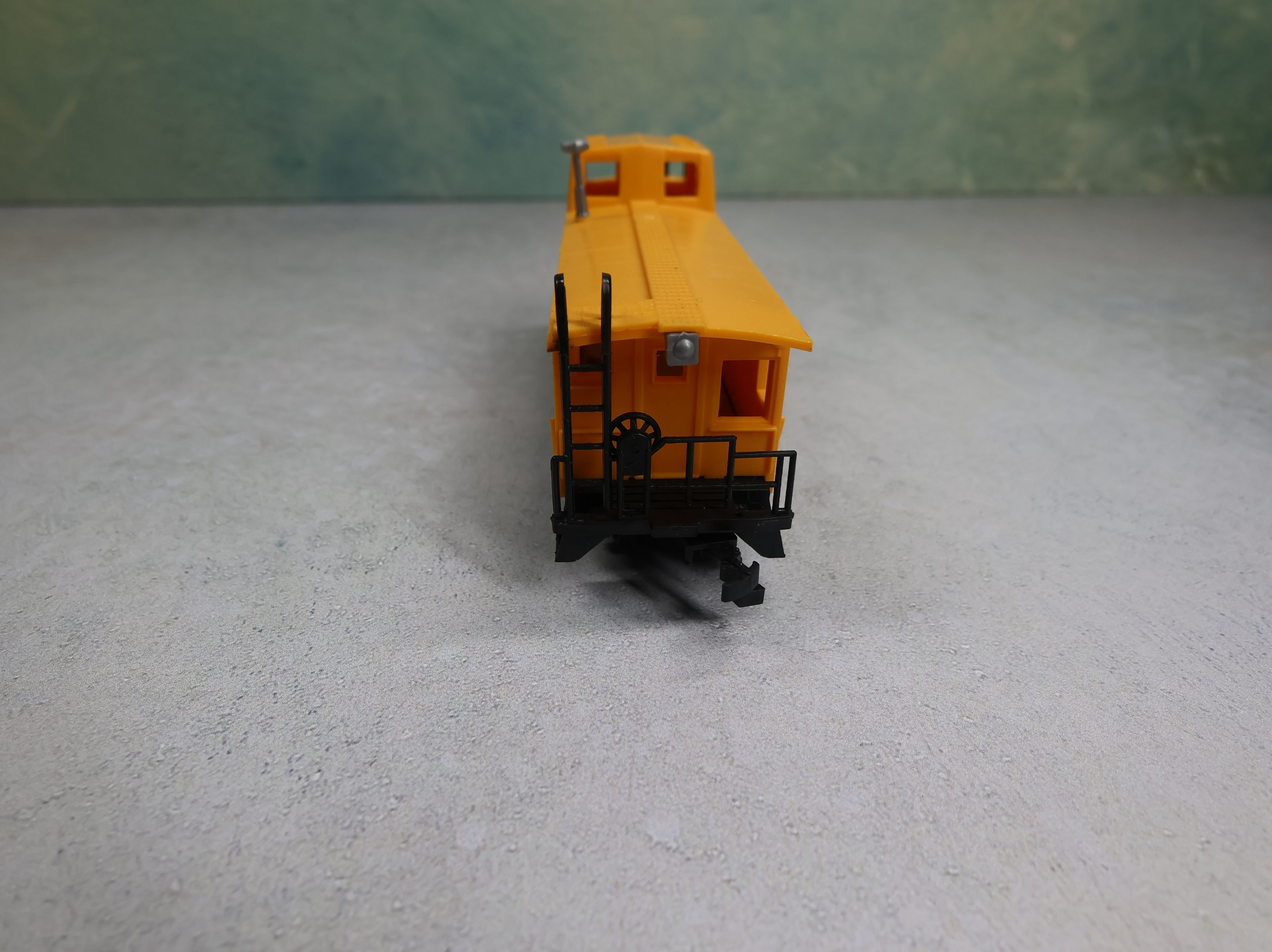 USED Bachmann HO Scale Caboose Union Pacific #207