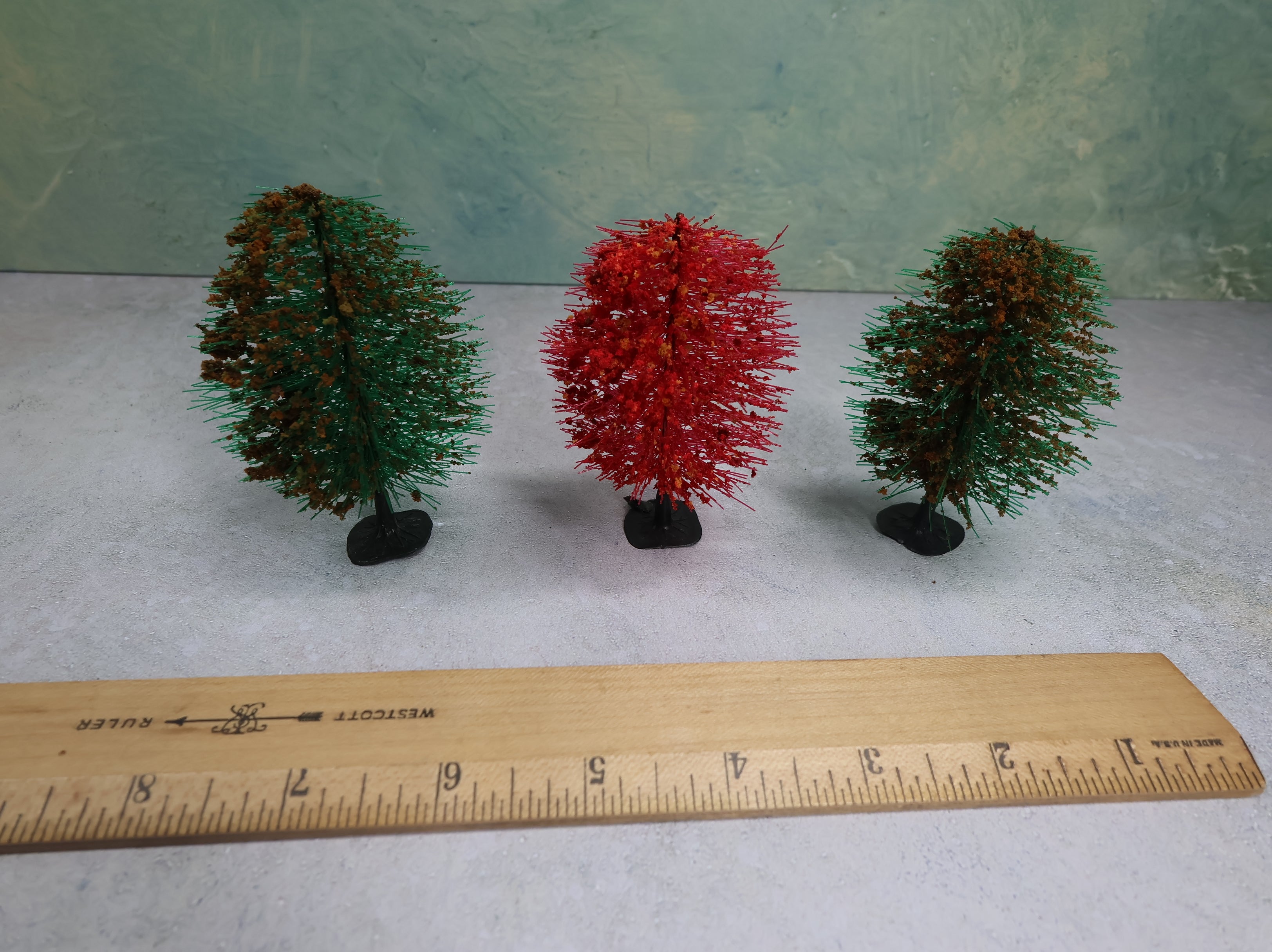 USED Life-Like MULTI Scale Tree Assortment (3 pcs)