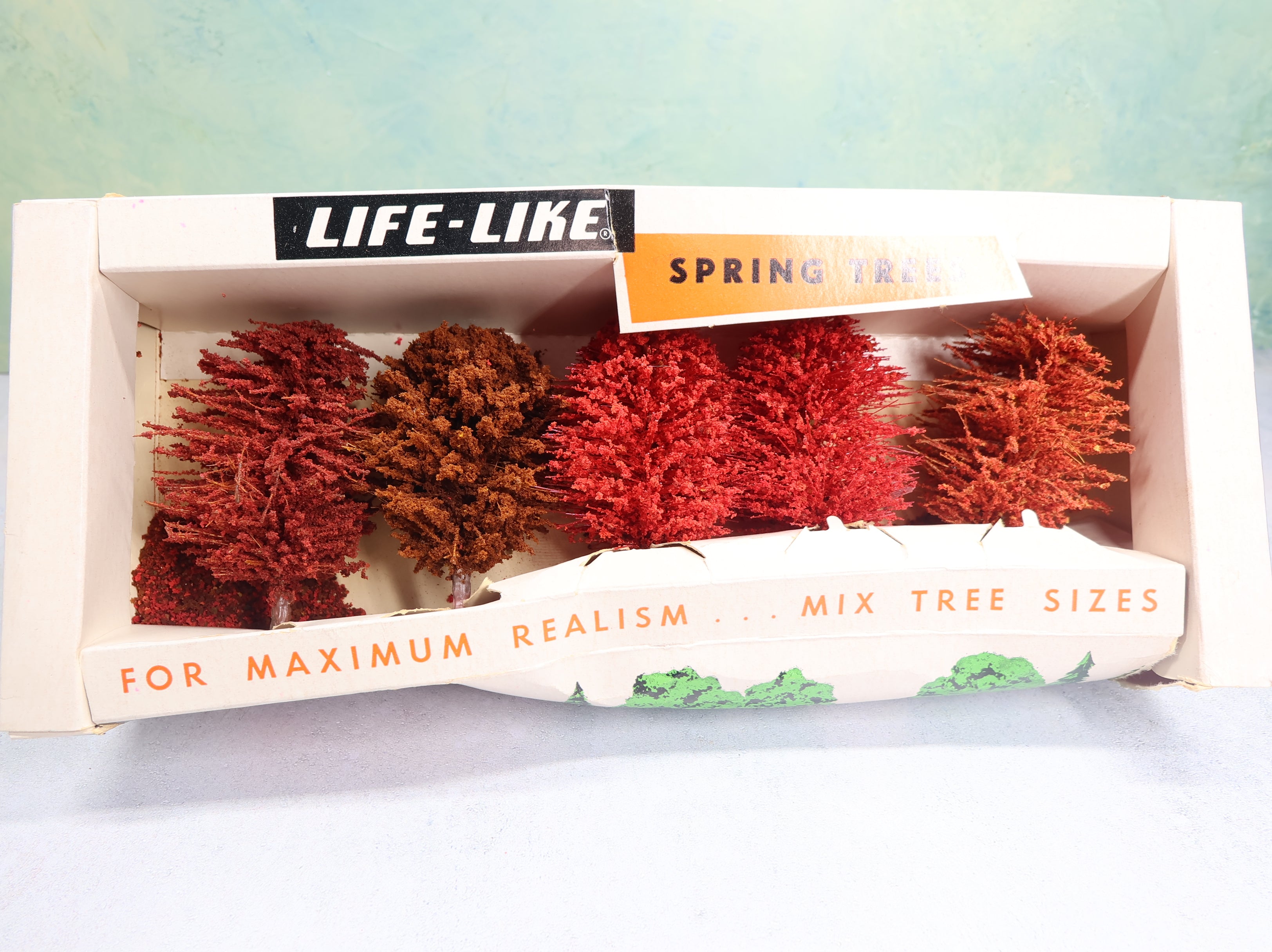 USED Life-Like MULTI Scale Tree Assortment (5 pcs)