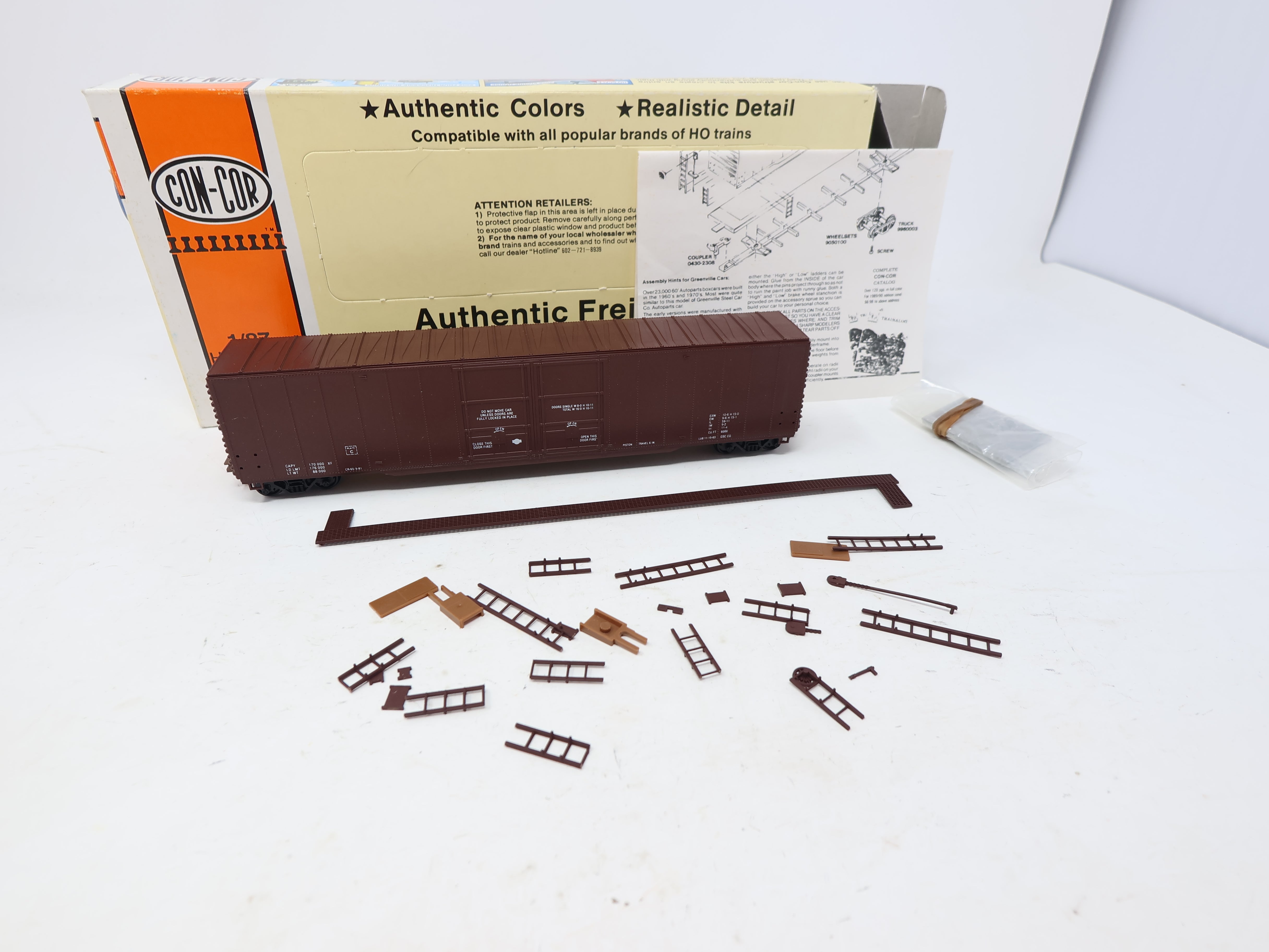 USED Con-Cor #1-009607 HO Scale, 60' Greenville Box Car, Data Only (KIT)