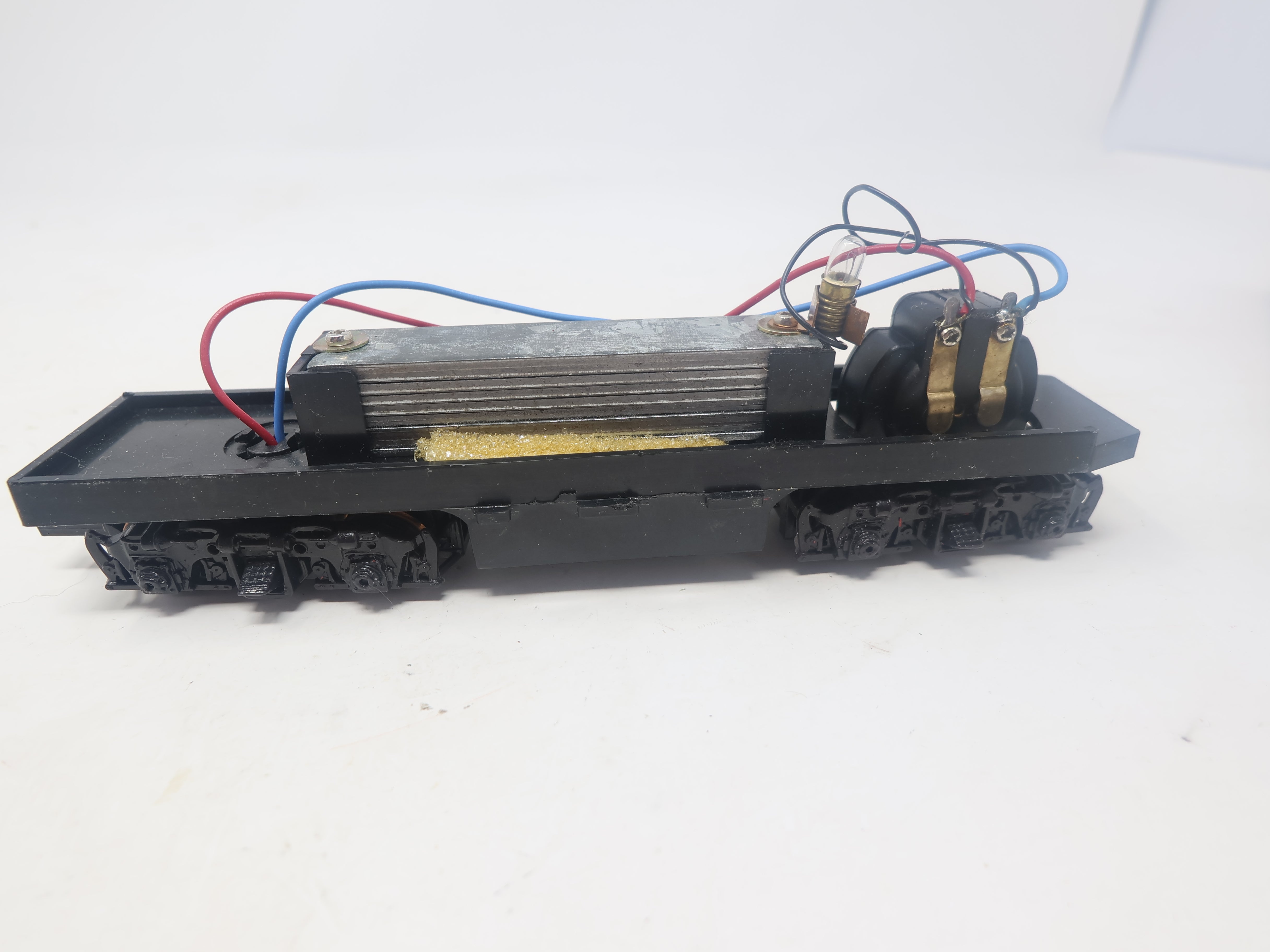 USED Life-Like HO Scale, F Unit Diesel Locomotive (converted to dummy) , Santa Fe , Non Powered