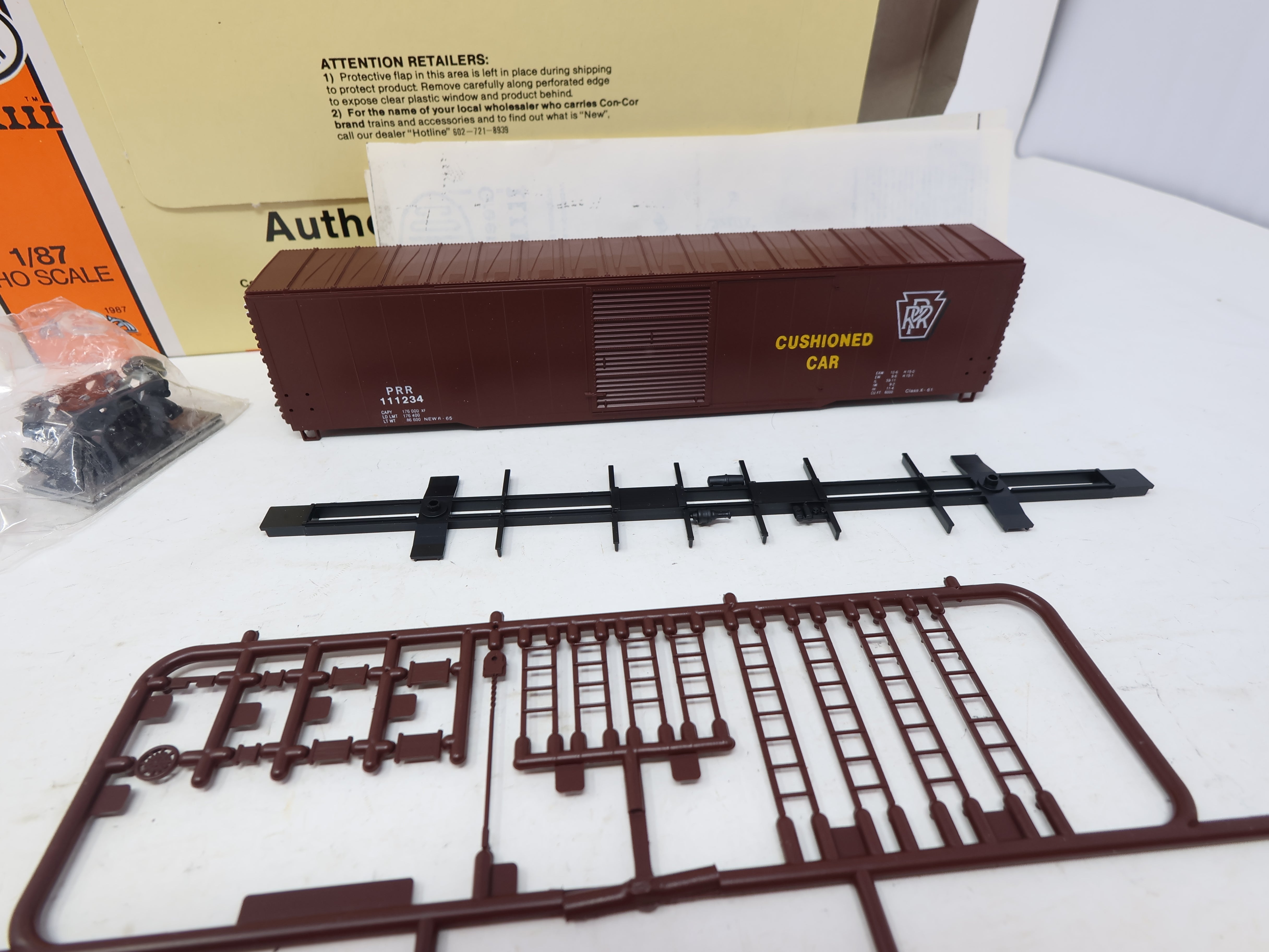 USED Con-Cor #1-551 HO Scale, 60' Single Door Box Car, Pennsylvania PRR #111234, Car4/12 (KIT)