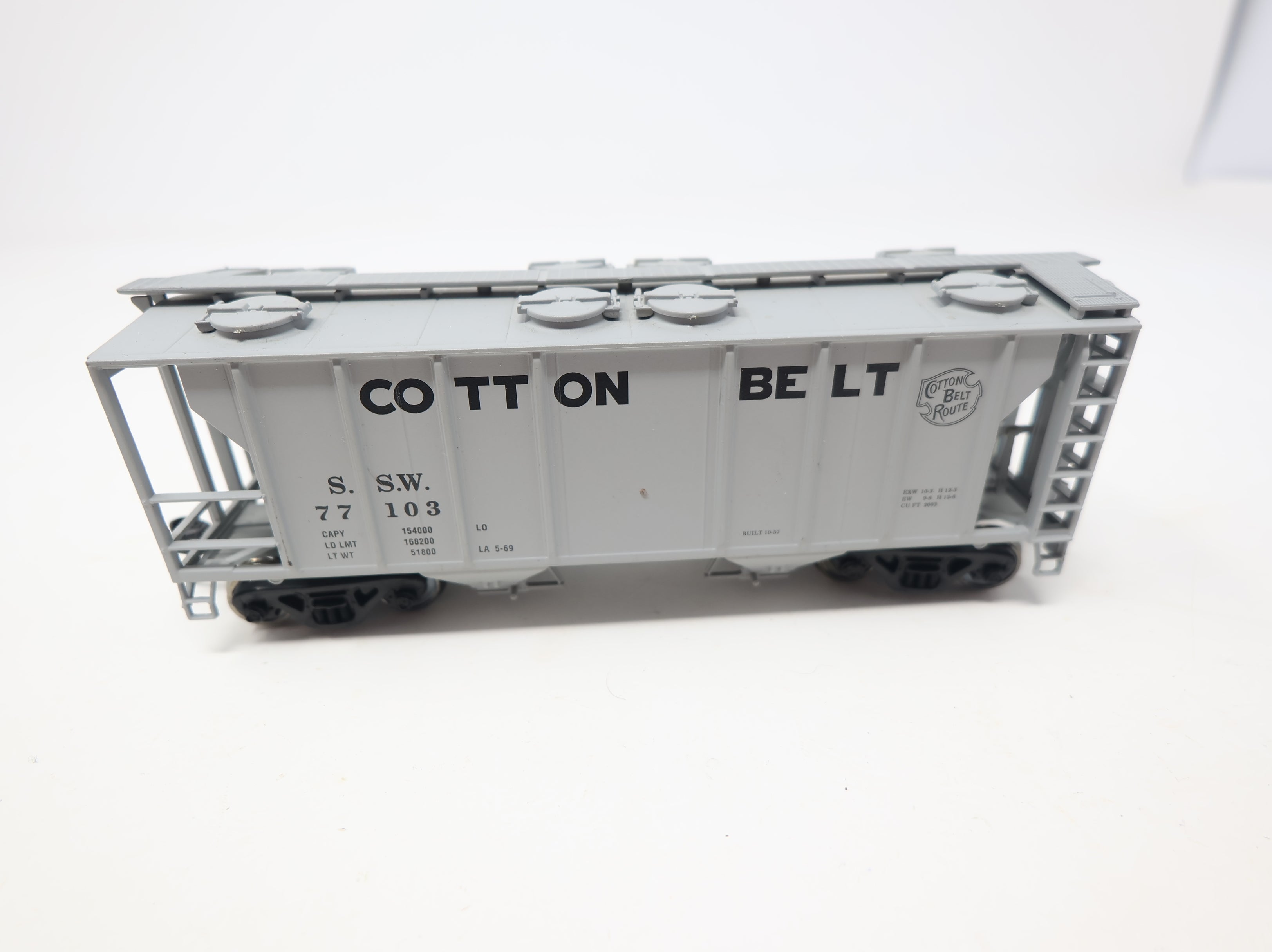 USED Atlas HO Scale 2 Bay Covered Hopper Cotton Belt SSW #77103