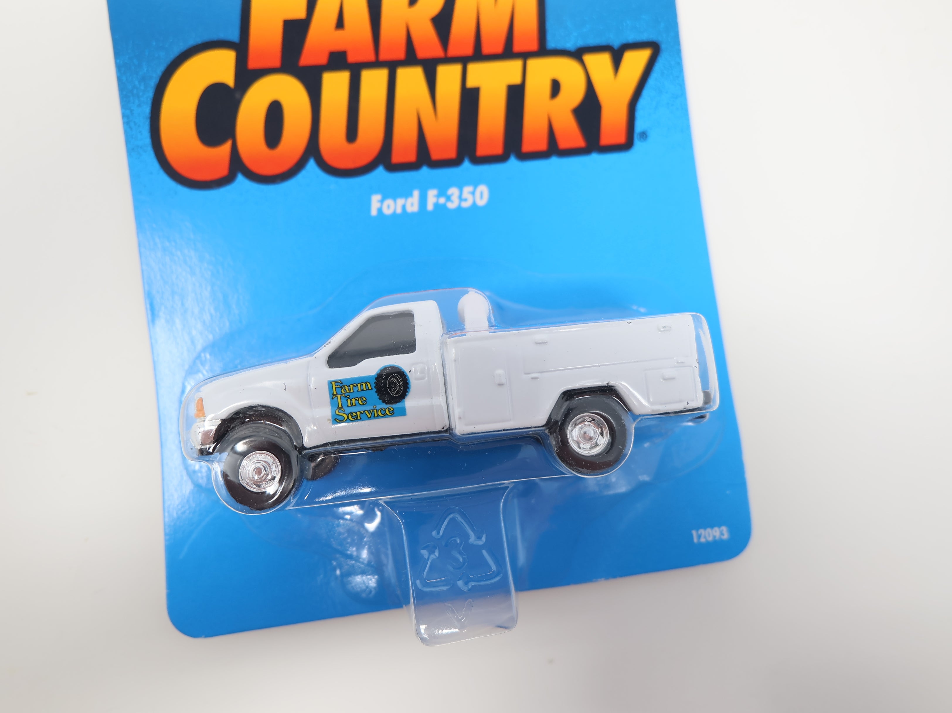 USED ERTL 12093 1/64 Ford F-350 Farm Tire Service Truck (Sealed) Farm Country