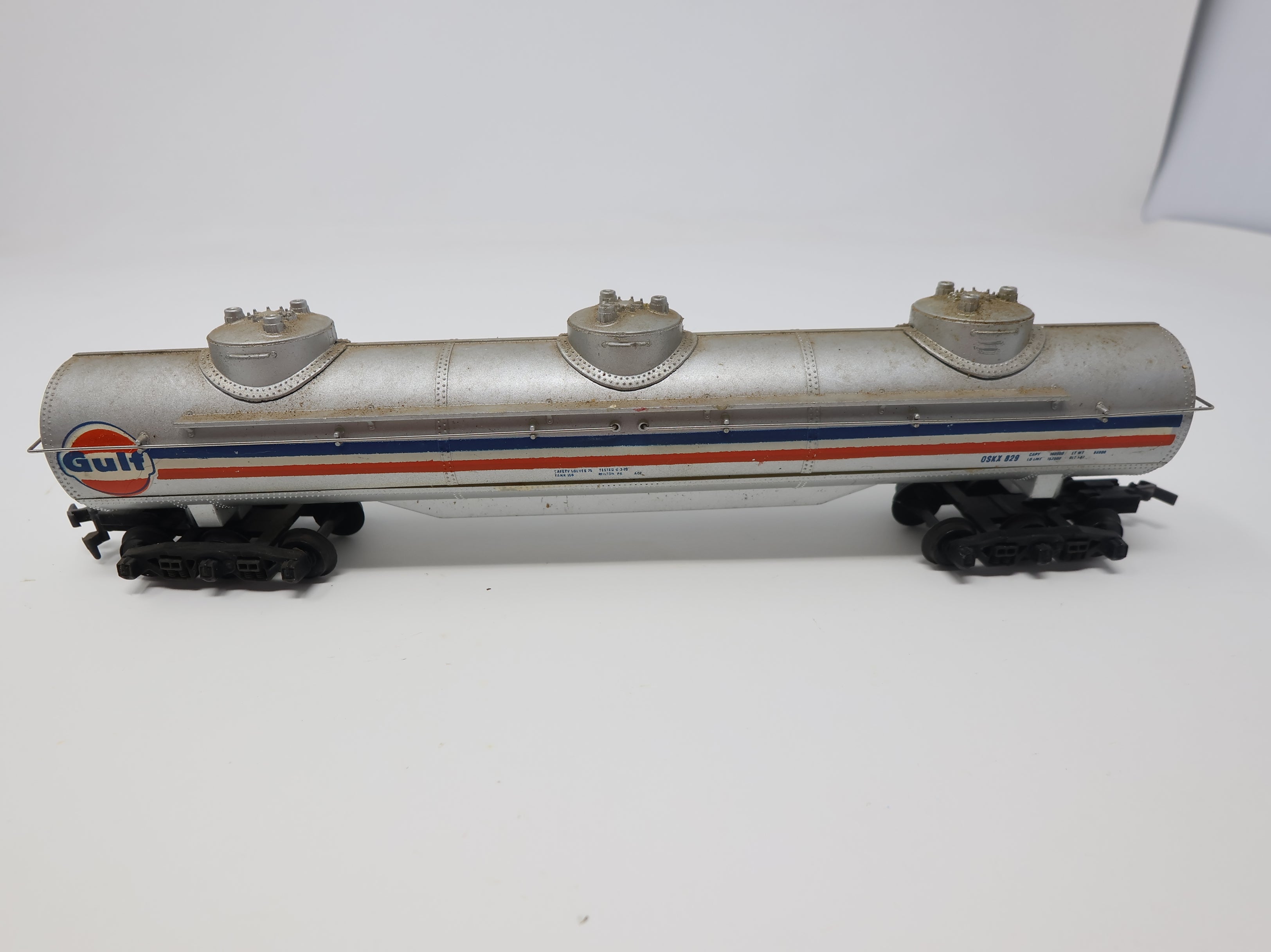 USED Tyco HO Scale Large Triple Dome Tank Car Gulf OSKX #829