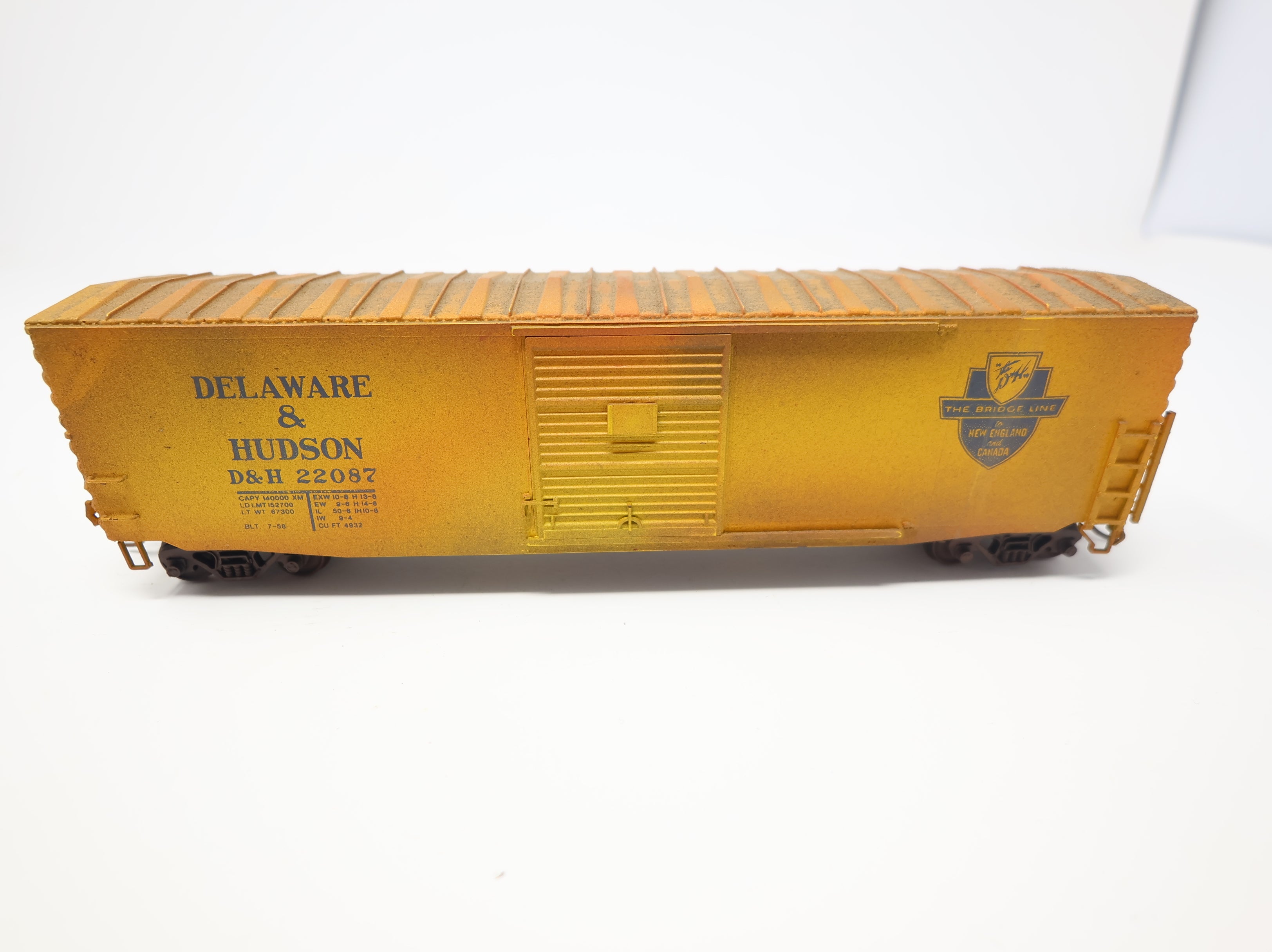 USED HO Scale 50' Box Car Delaware and Hudson D&H #22087 Weathered