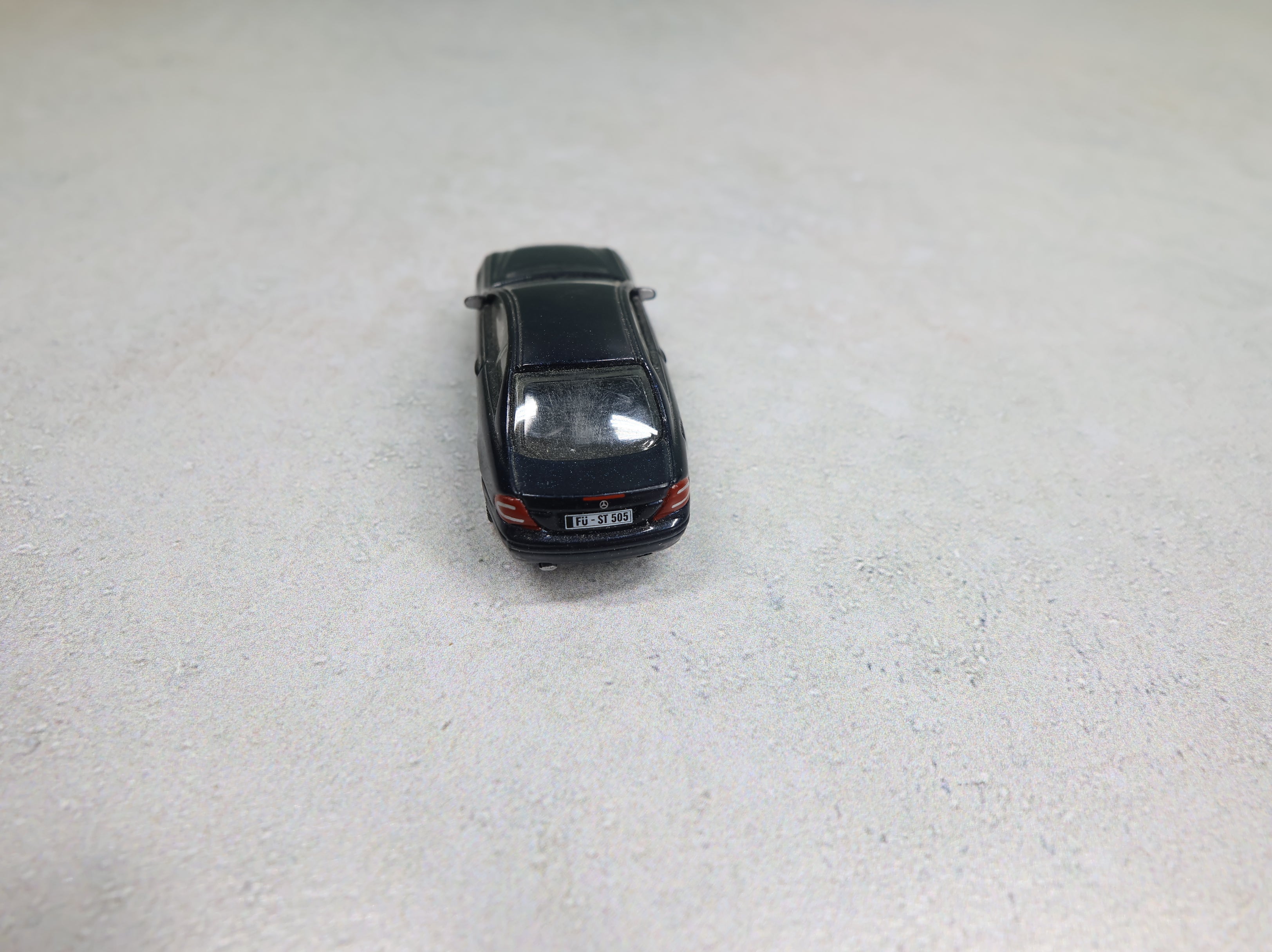 USED High Speed HO Scale Mercedes Car