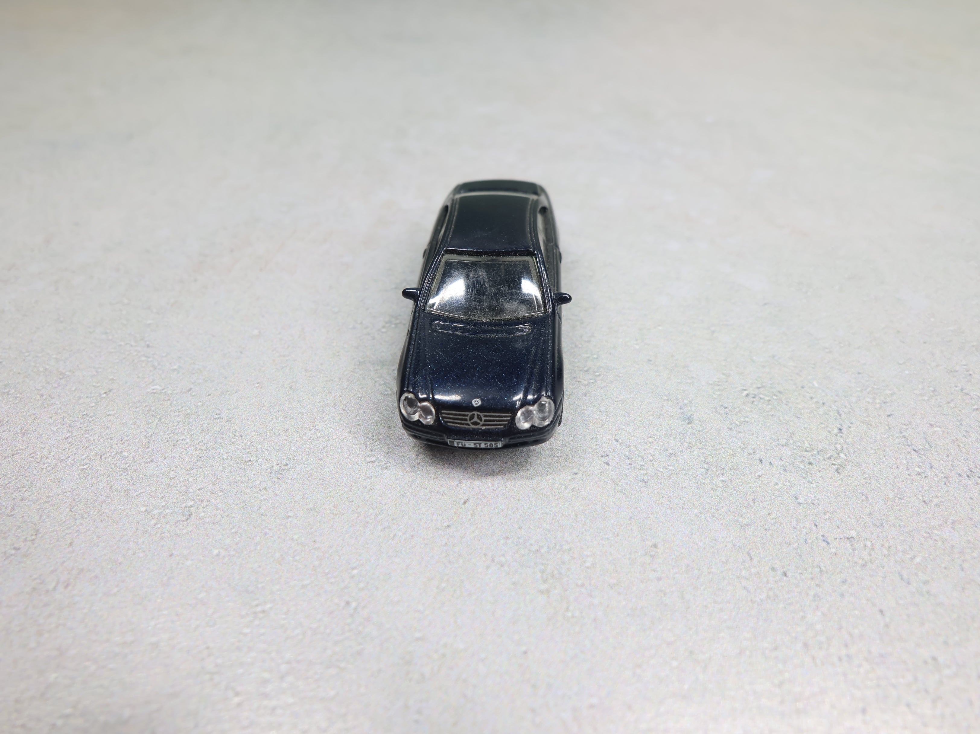 USED High Speed HO Scale Mercedes Car