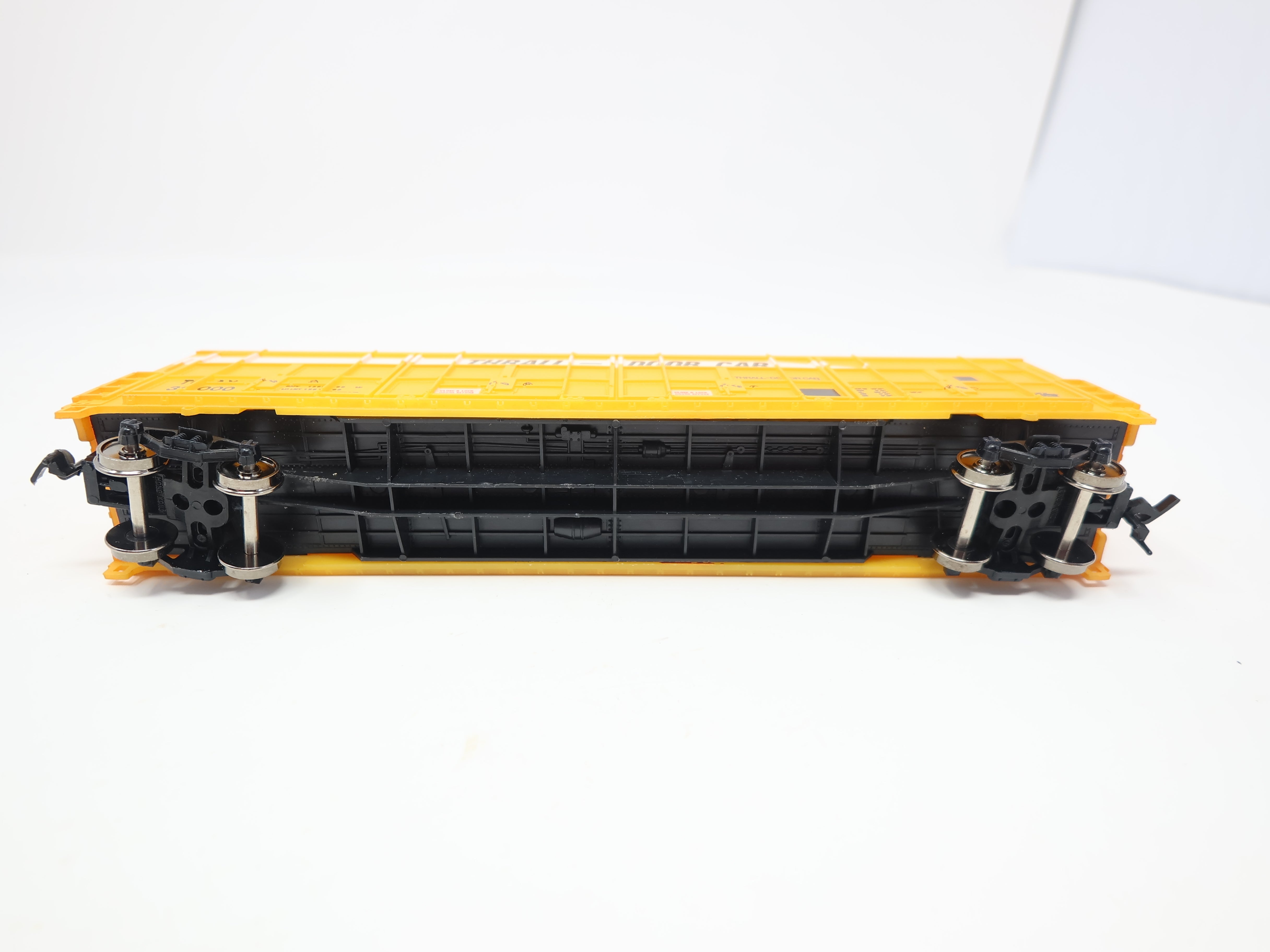 USED Walthers HO Scale, Thrall Door Box Car, Transportation Corporation of America TCAX #30000