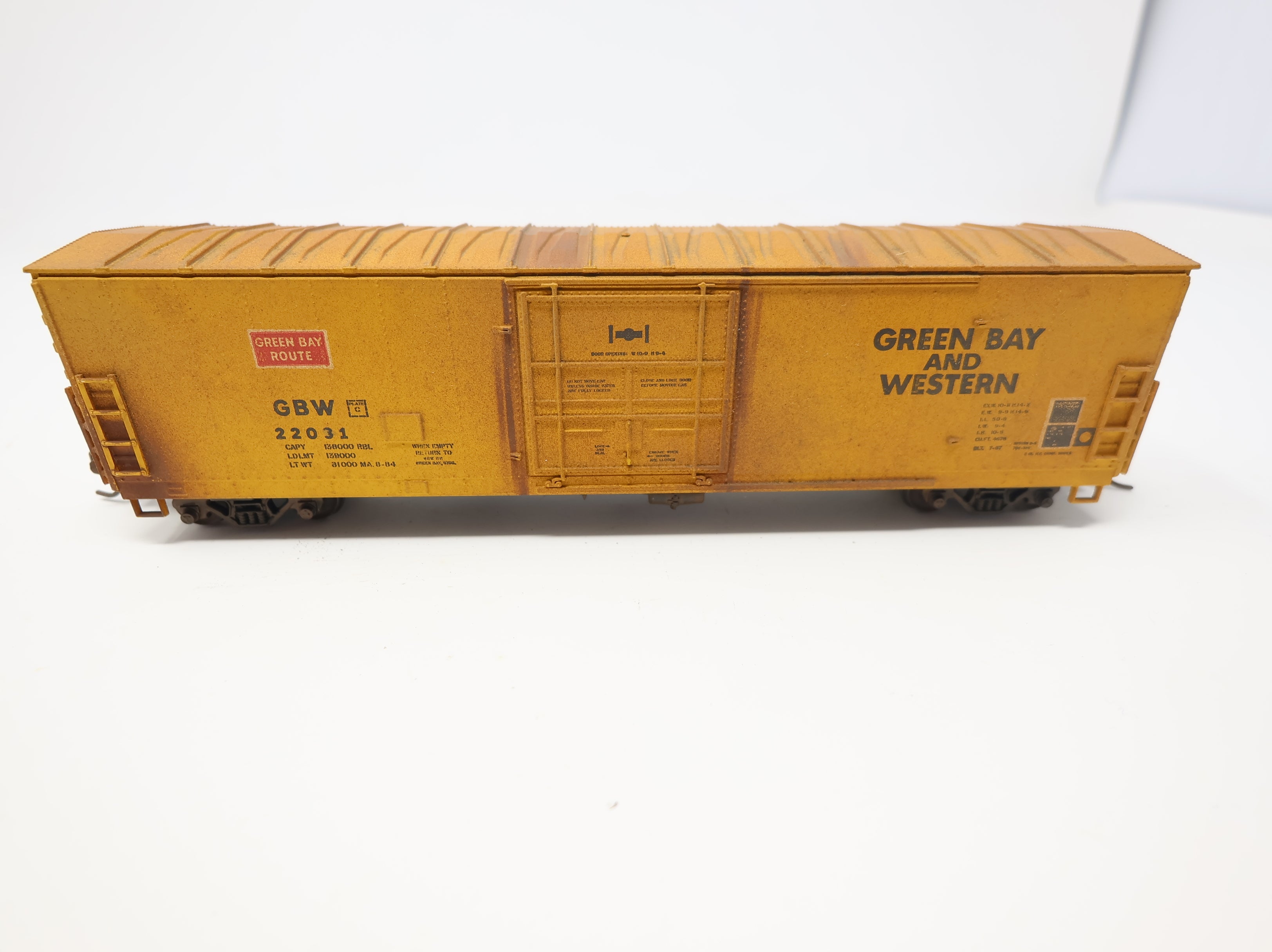 USED HO Scale 50' Box Car Green Bay and Western GBW #22031 Weathered