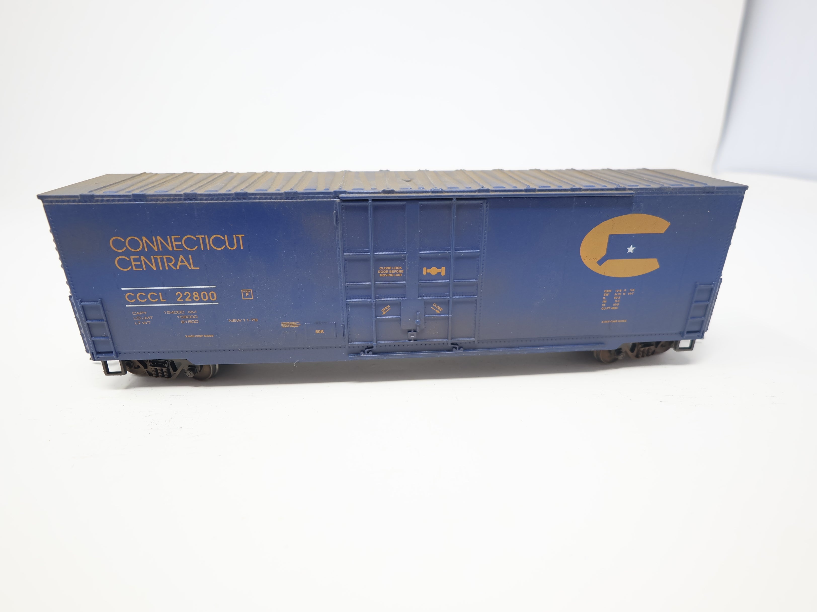 USED HO Scale 50' Box Car Connecticut Central Railroad CCCL #22800 Weathered