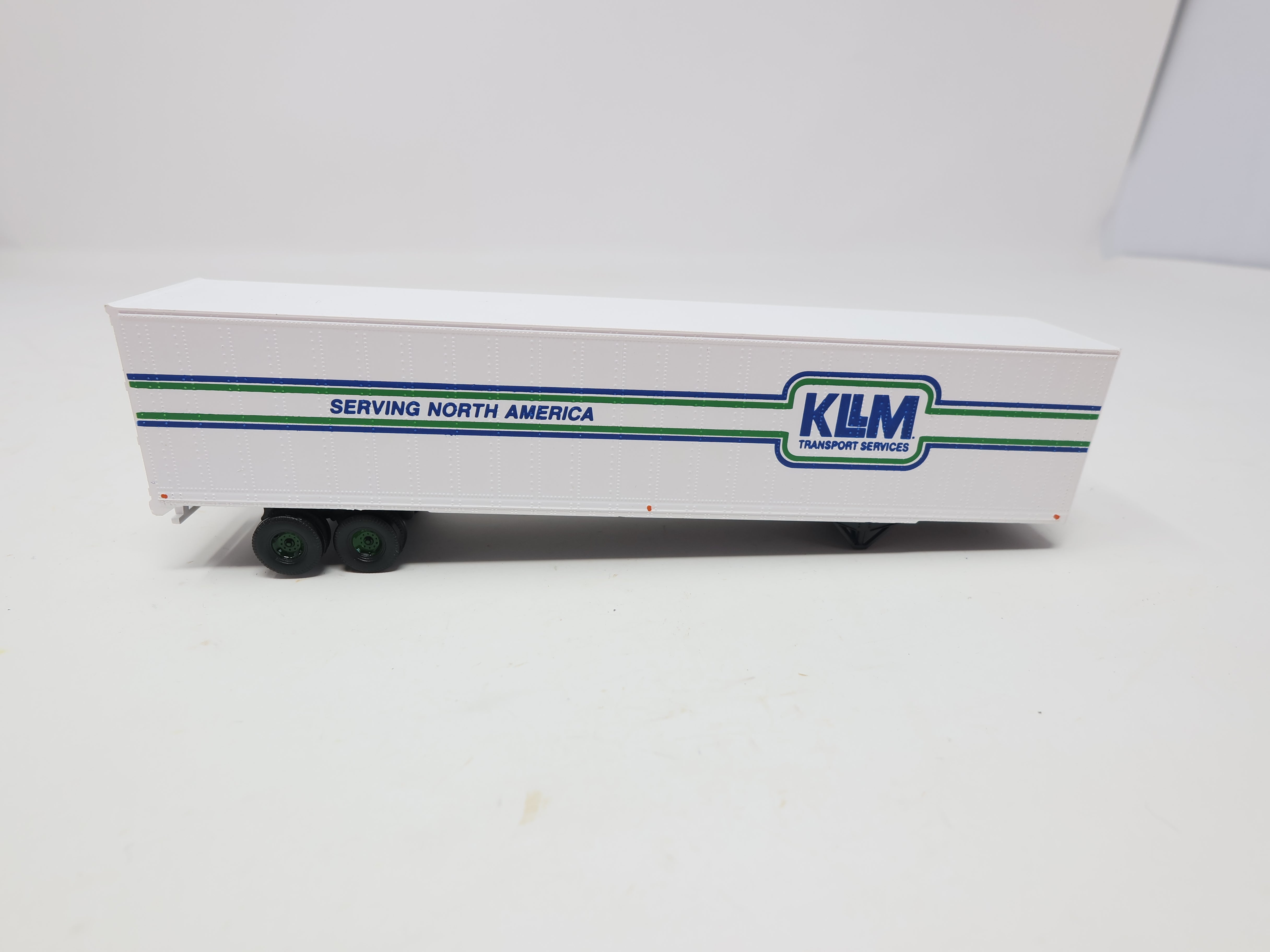 USED Walthers HO Scale, 48' Trailer, KLLM Transport Services KLMZ #84320