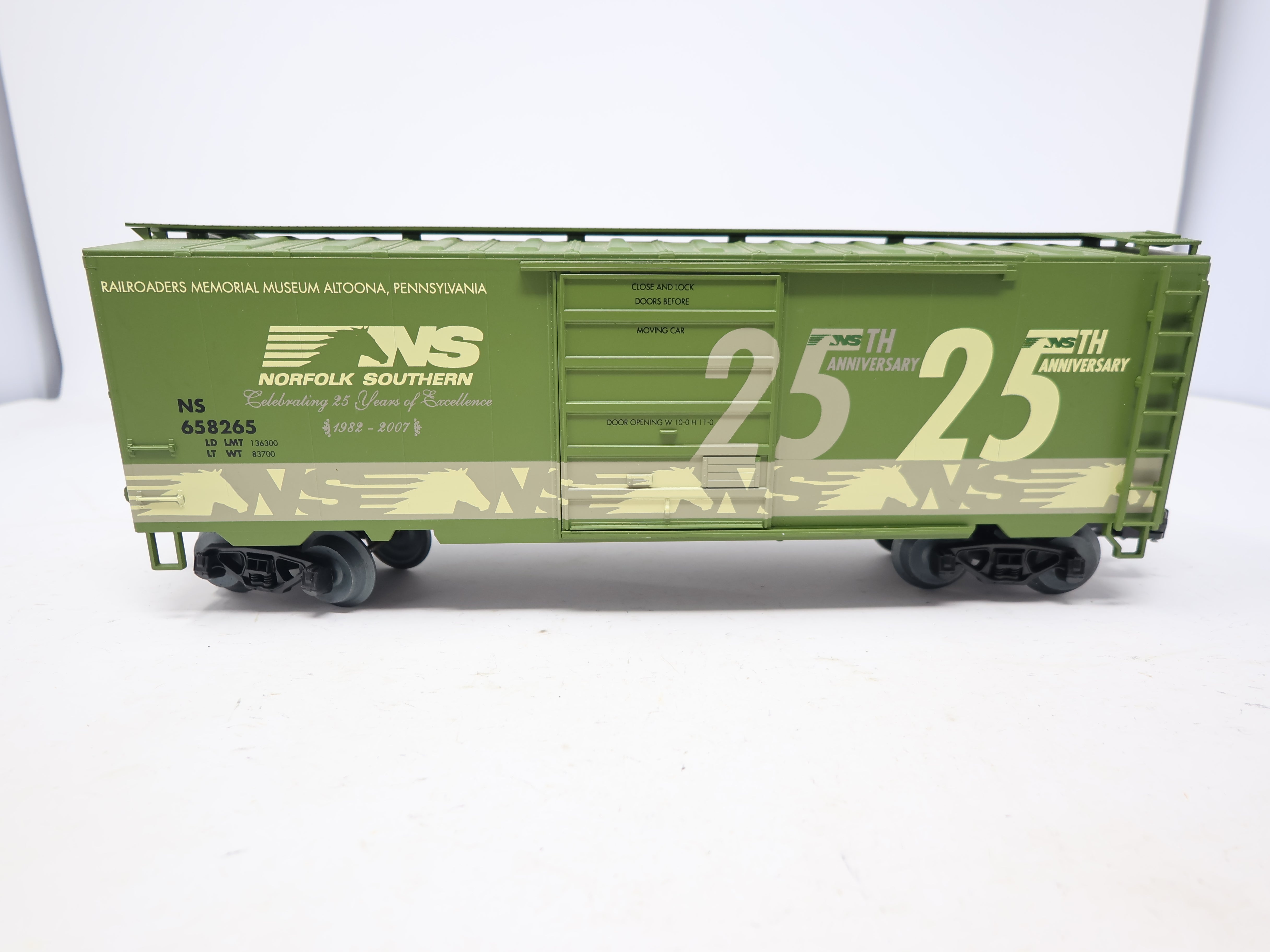 USED Weaver O, 40' Box Car, Norfolk Southern NS #658265, Altoona 25th Anniversary