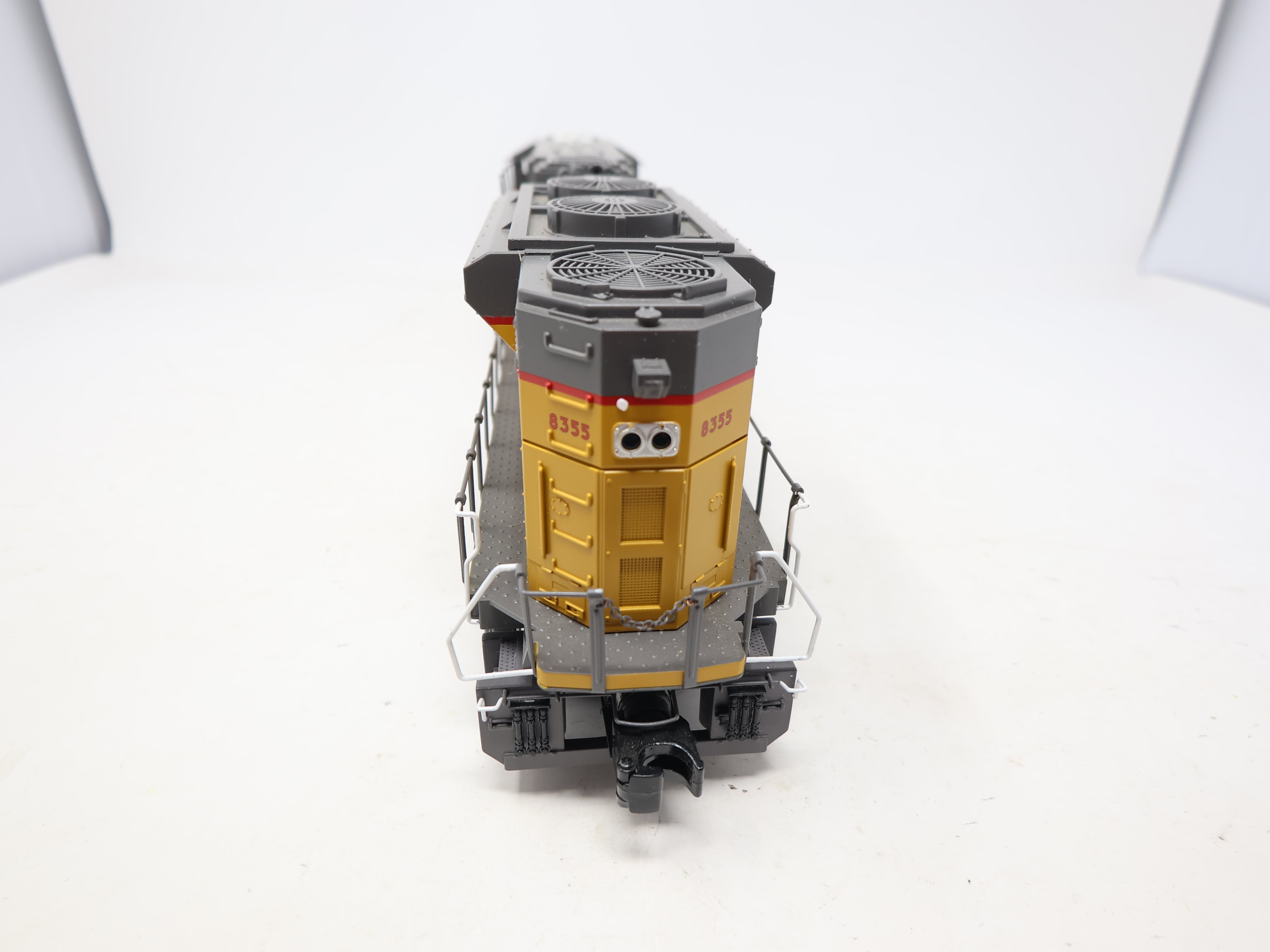 USED MTH Rail King 30-20368-1 O, SD70ACe Diesel Locomotive, Union Pacific UP #8355 (Proto-Sound 3.0)