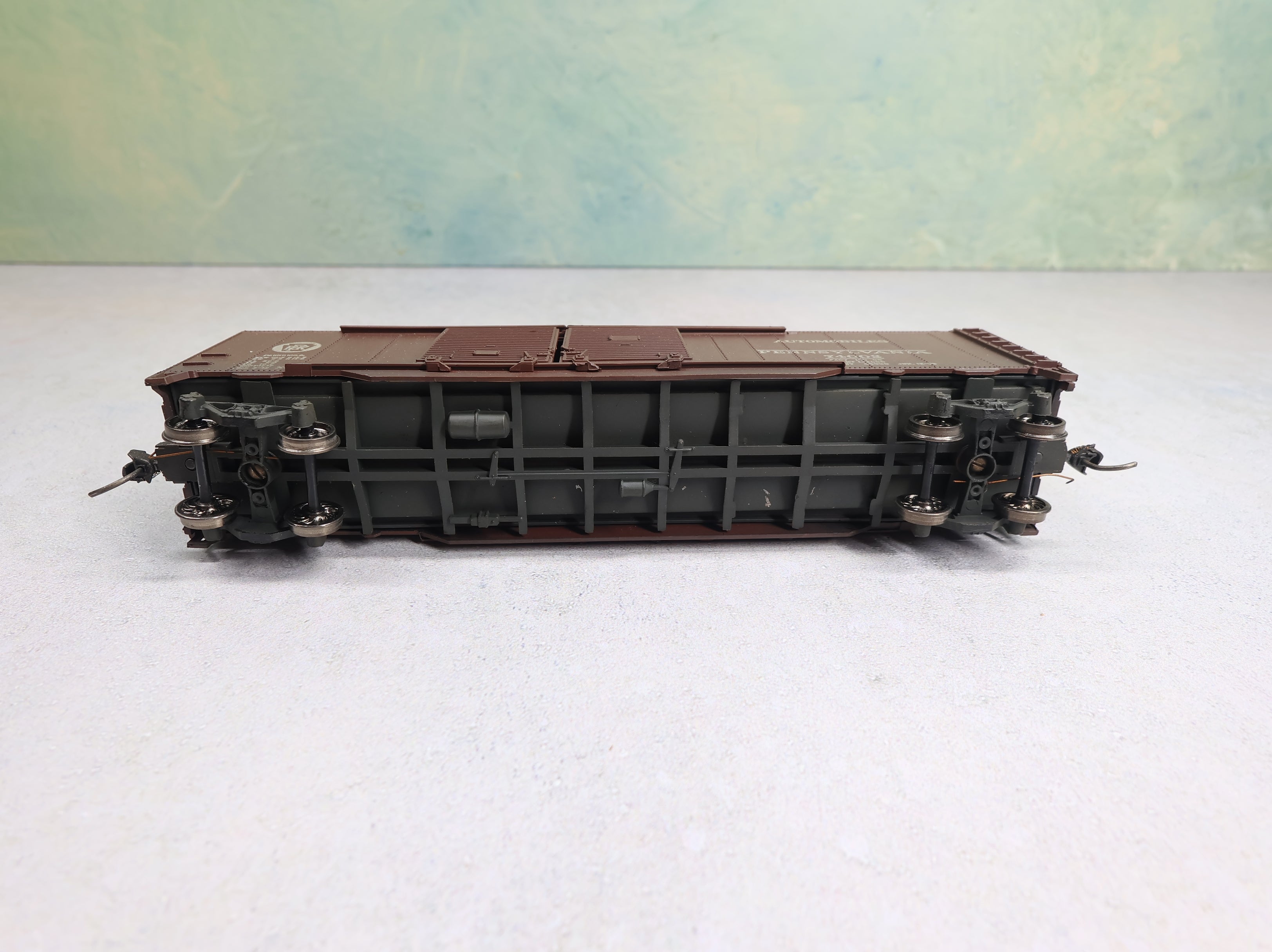 USED Athearn HO Scale 50' Box Car Pennsylvania #74002 Weathered