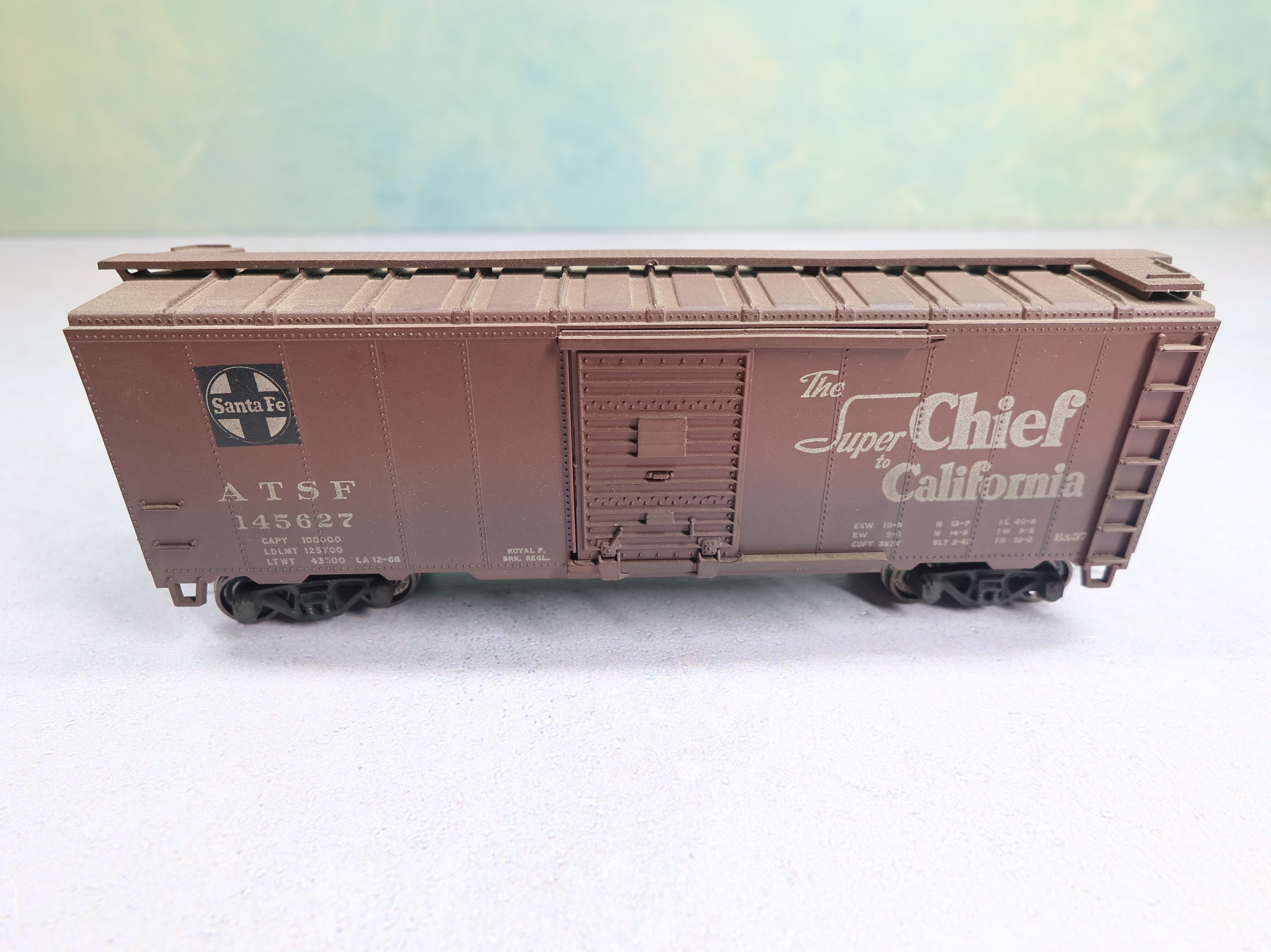 USED Athearn HO Scale 40' Box Car Weathered Santa Fe ATSF #145627 Weathered