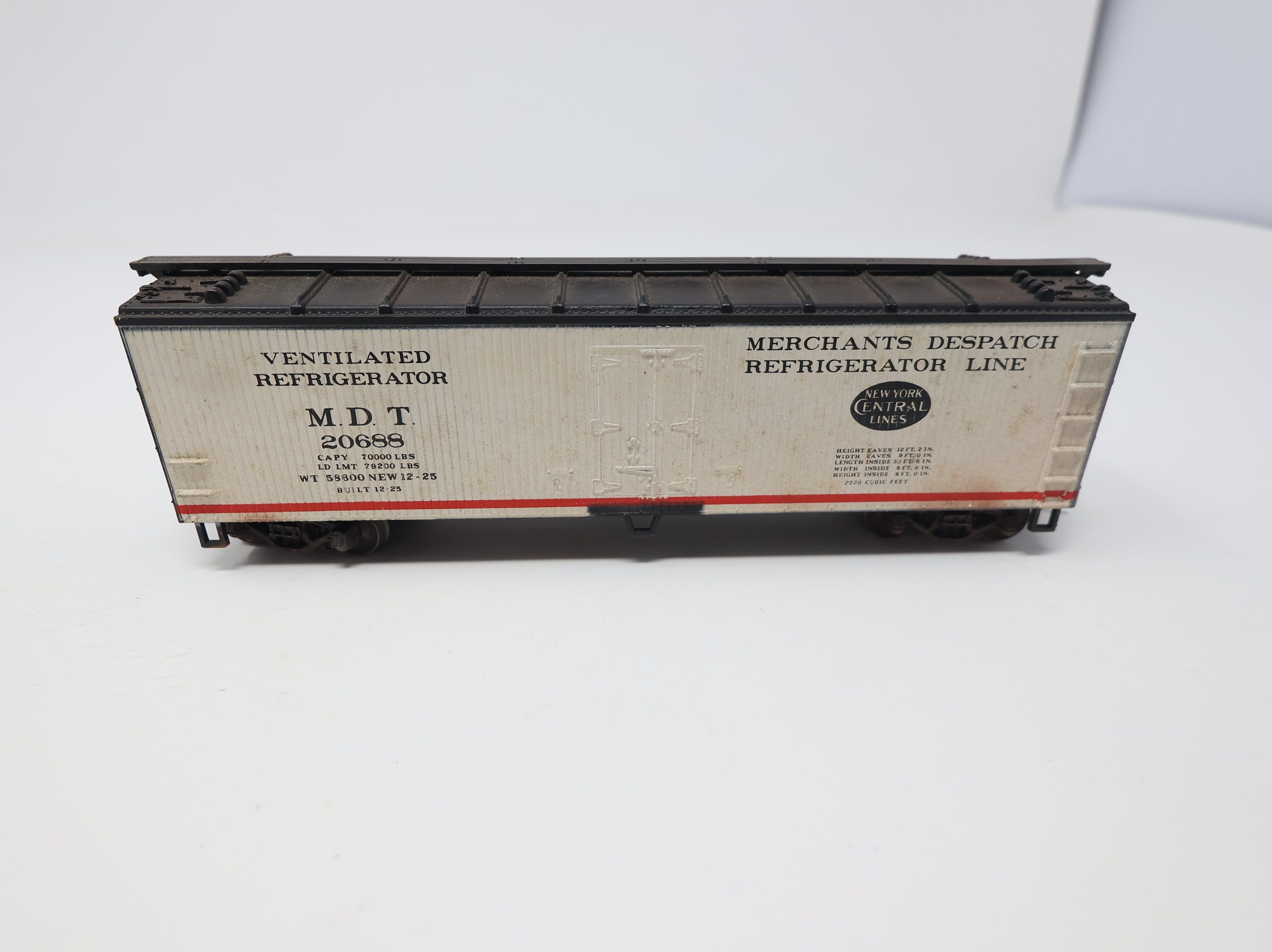 USED Walthers HO Scale 40' Reefer Box Car Merchants Despatch MDT #20688 Weathered