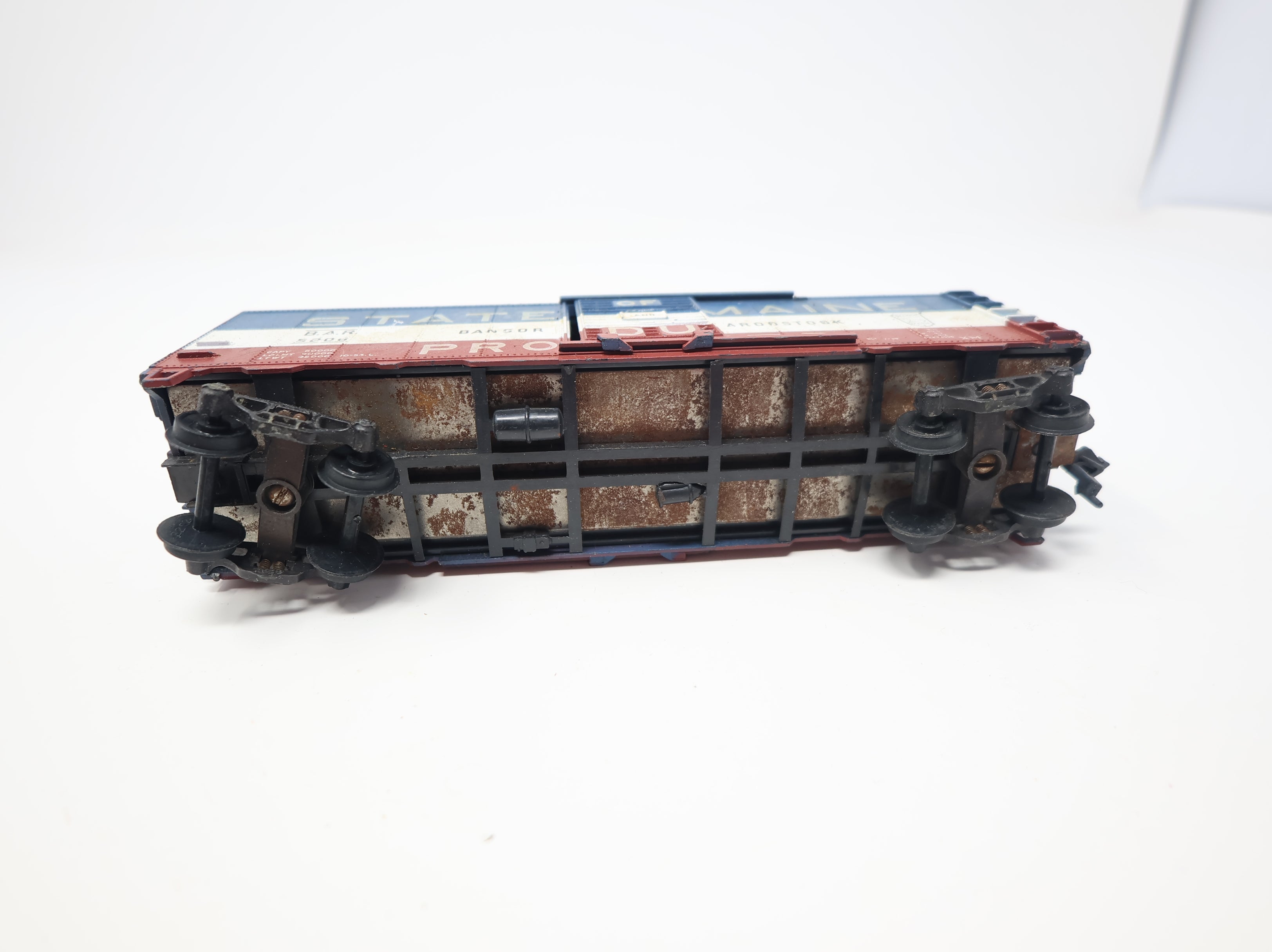 USED Athearn HO Scale 40' Steel Box Car Bangor & Aroostook BAR #5206