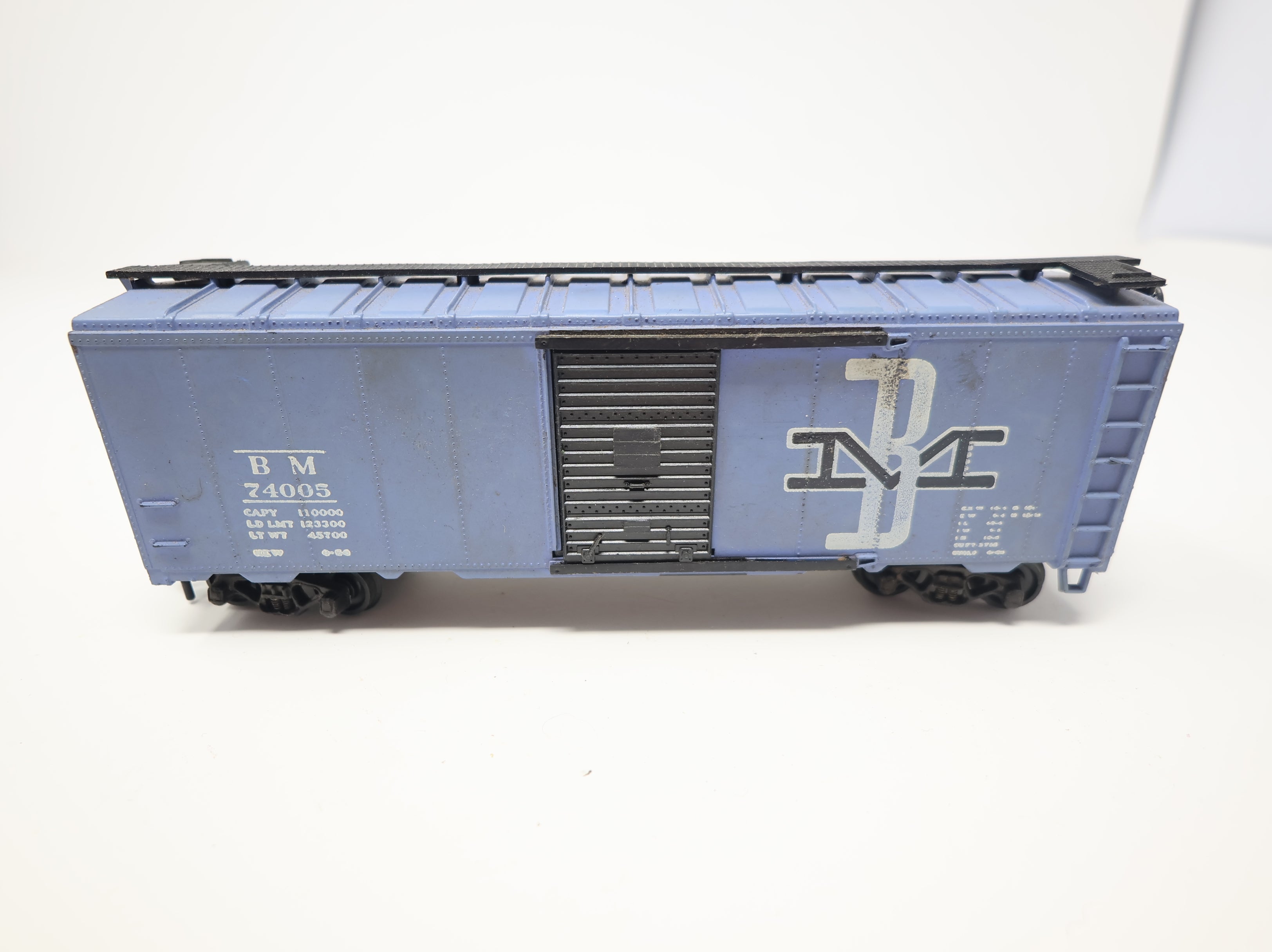 USED Athearn HO Scale 40' Steel Box Car Boston and Maine BM #74005