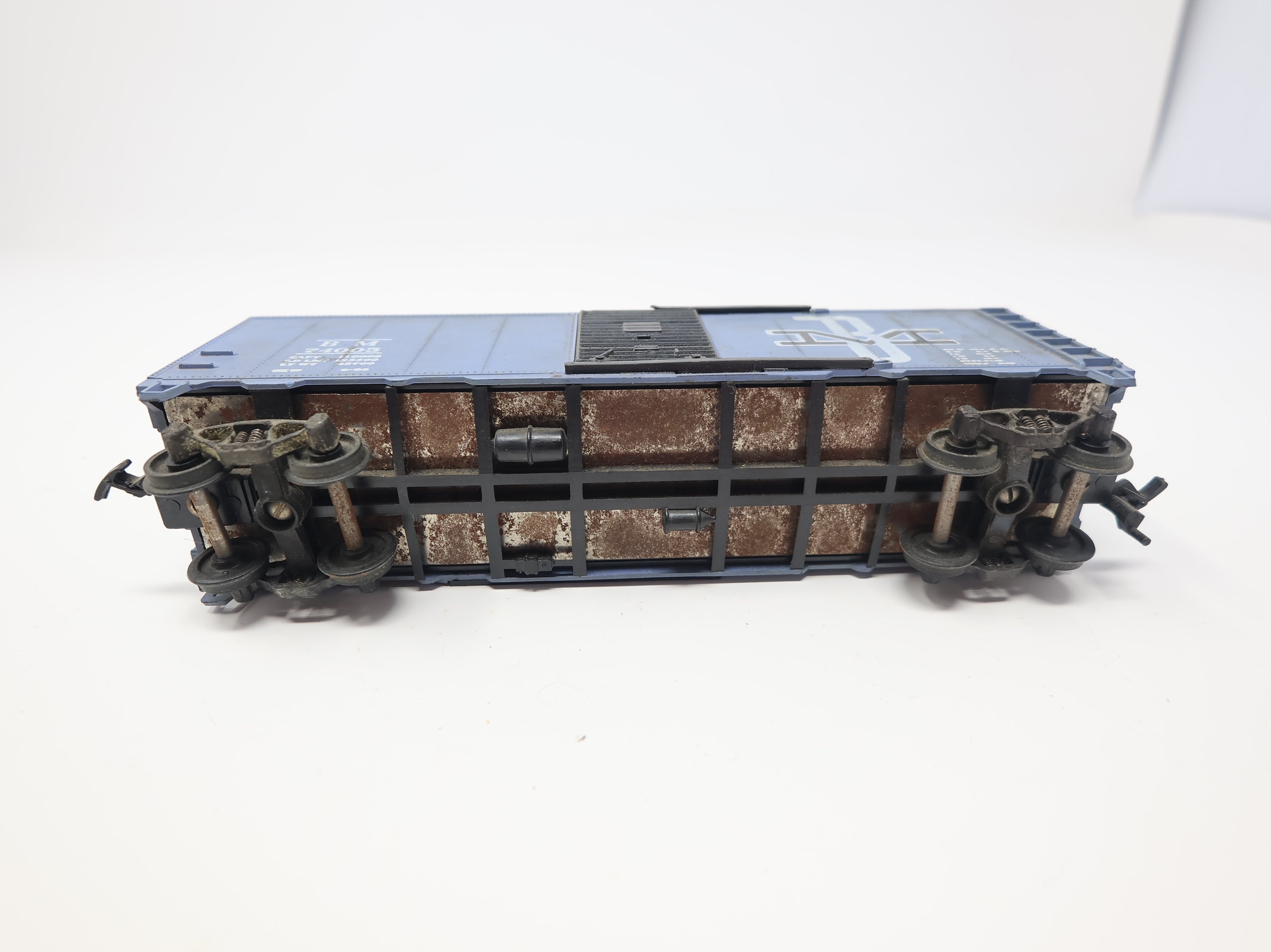 USED Athearn HO Scale 40' Steel Box Car Boston and Maine BM #74005