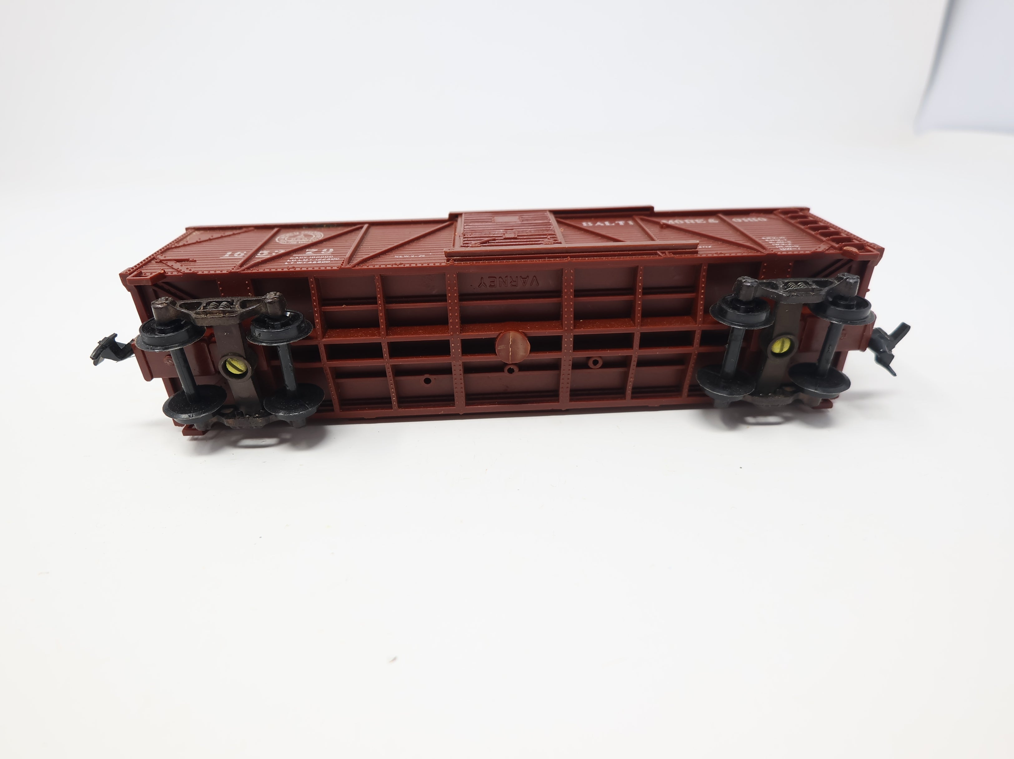 USED Varney HO Scale 40' Wooden Box Car Baltimore and Ohio #165379