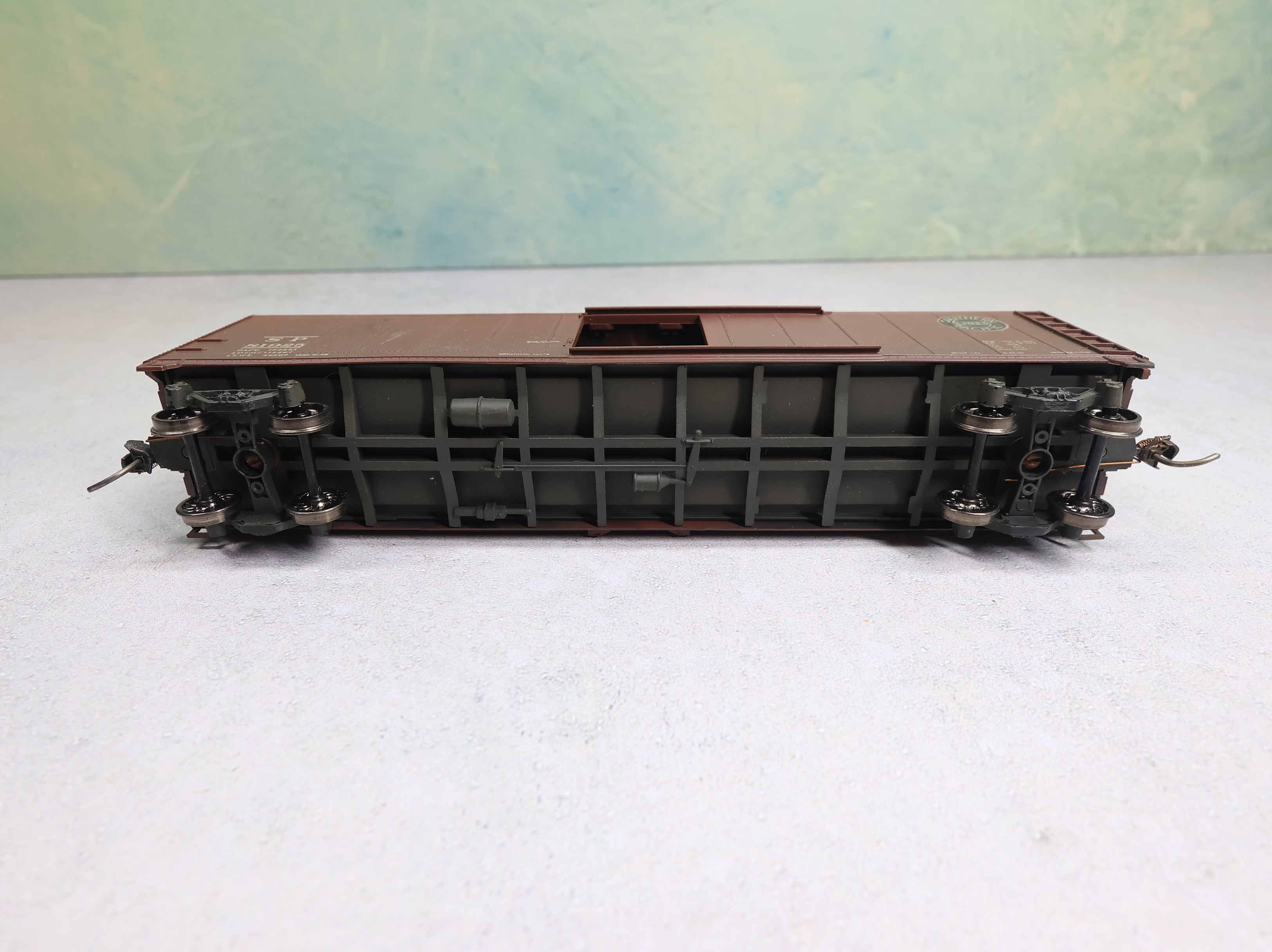 USED Athearn HO Scale 50' Box Car Weathered Southern Pacific SP #81925