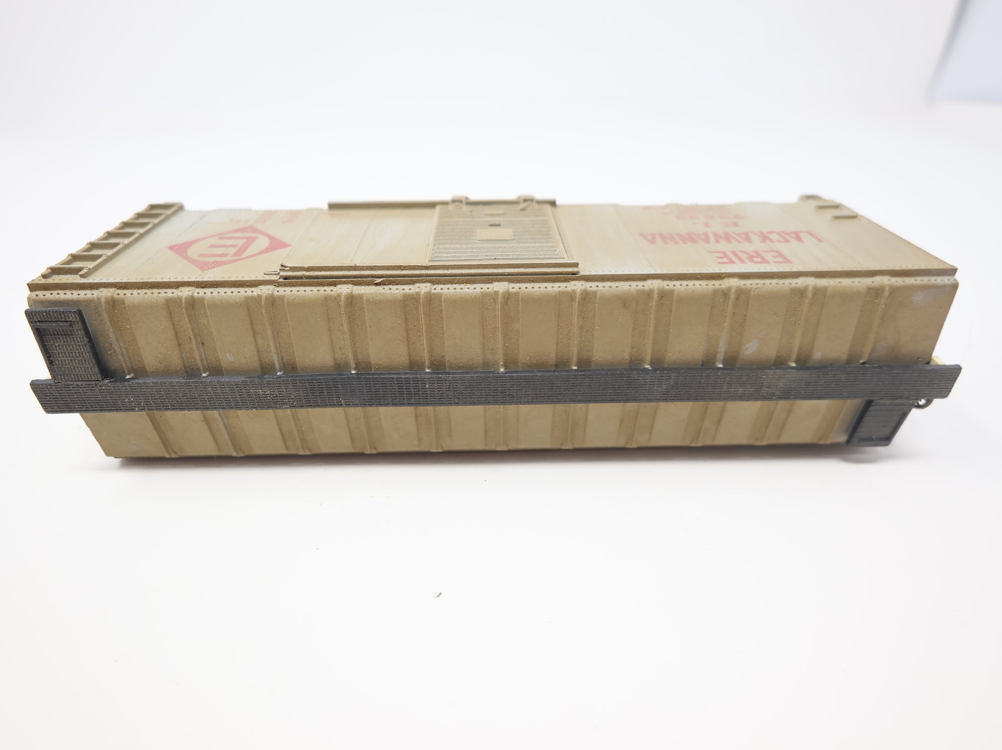 USED Athearn HO Scale 40' Steel Box Car Erie Lackawanna EL #73833 Weathered