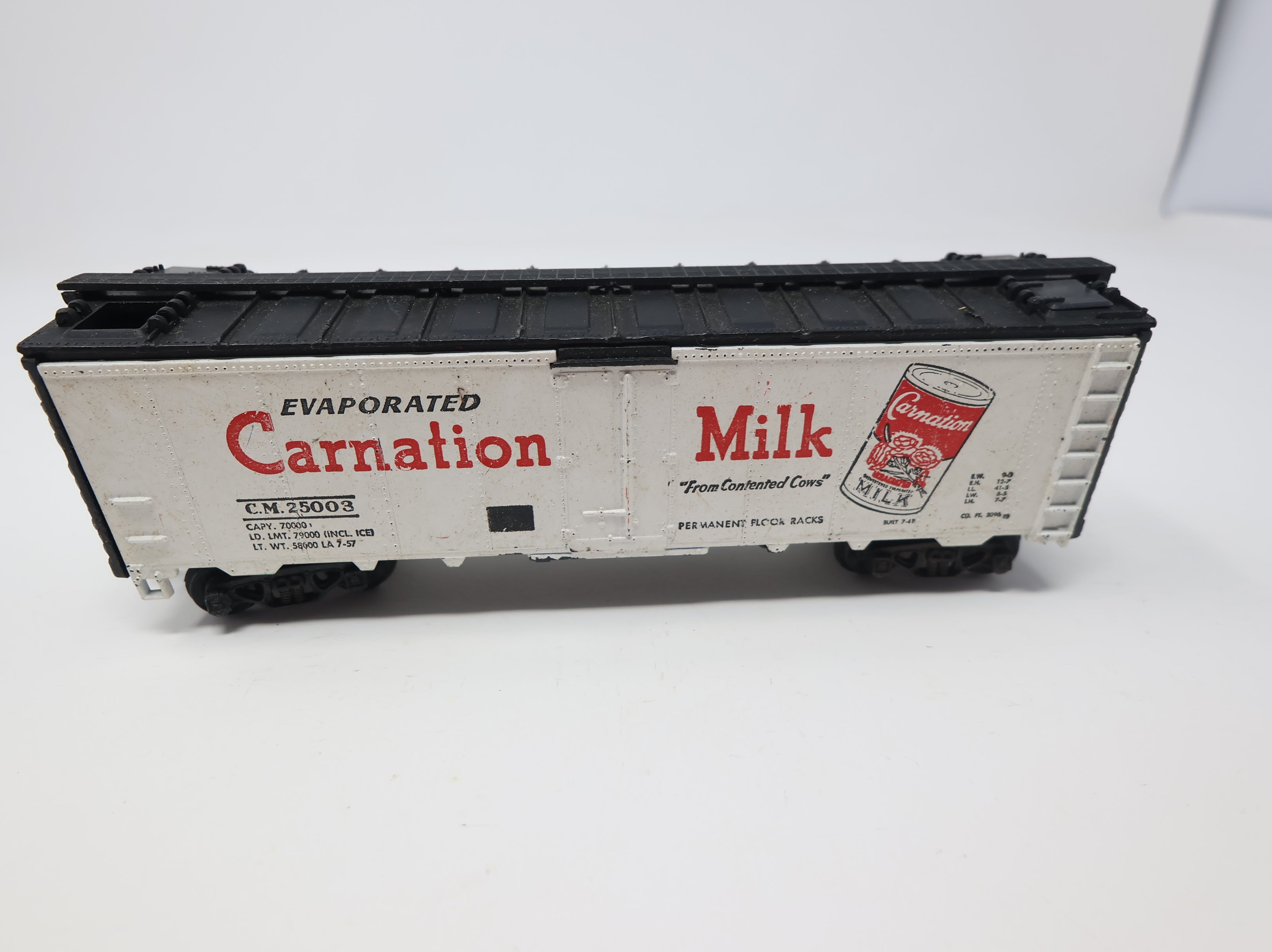 USED Athearn HO Scale 40' Reefer Box Car Carnation Milk CM #25003