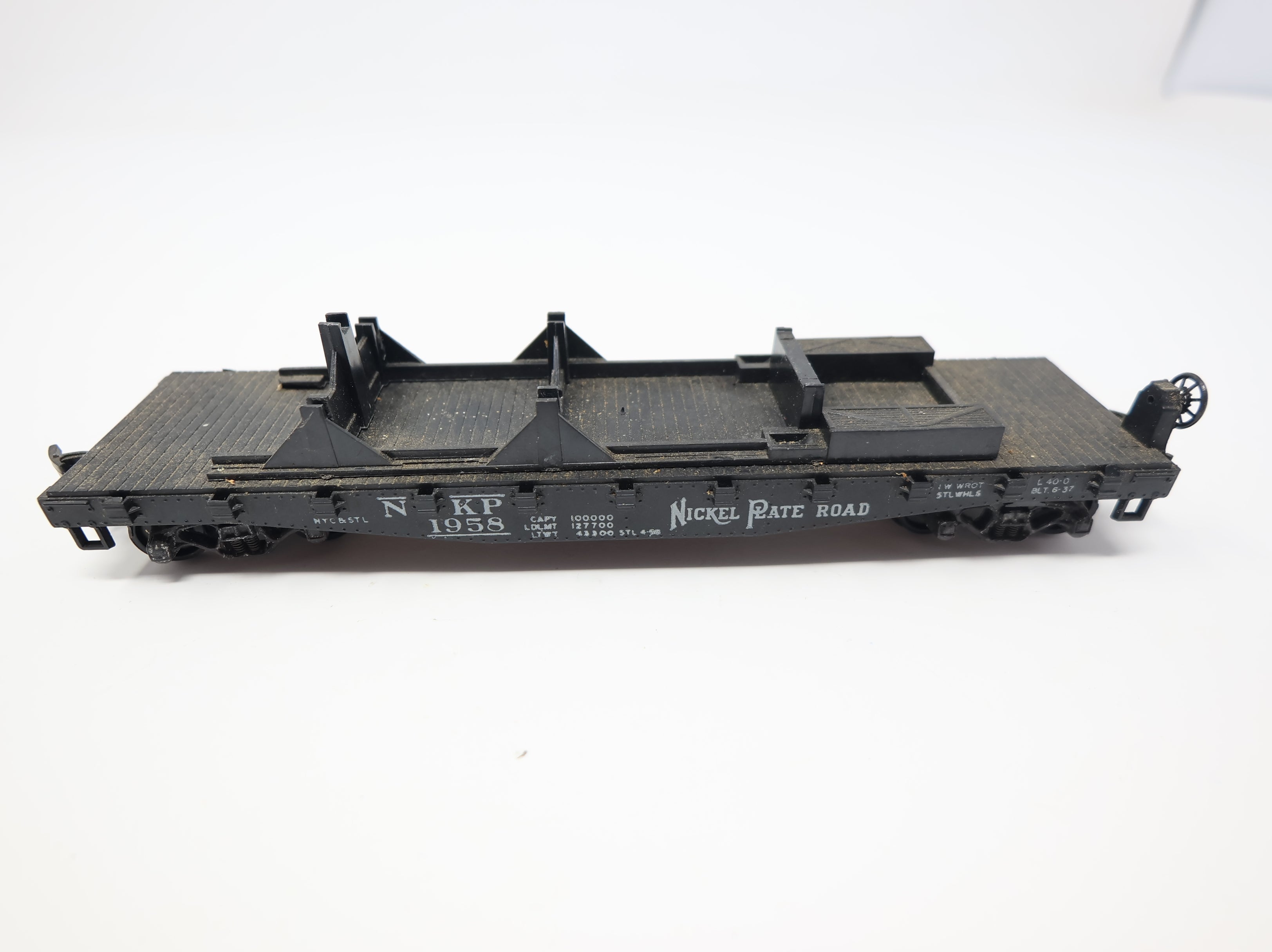 USED Athearn HO Scale Flat Car w/ Plane Nickel Plate Road NKP #1958