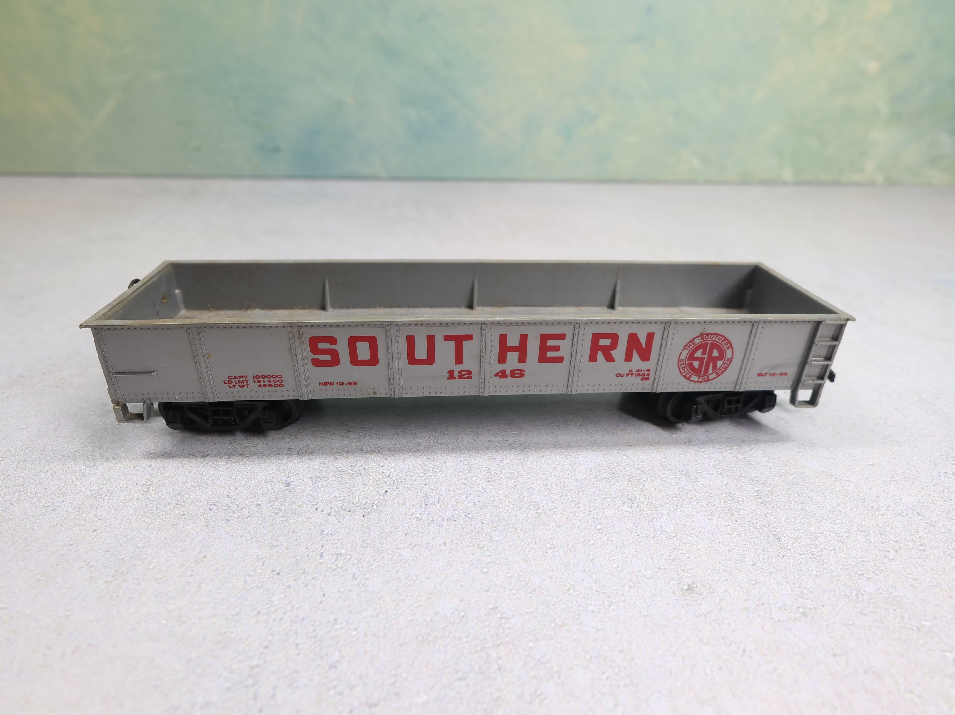 USED Bachmann HO Scale 40' Gondola Southern #1246