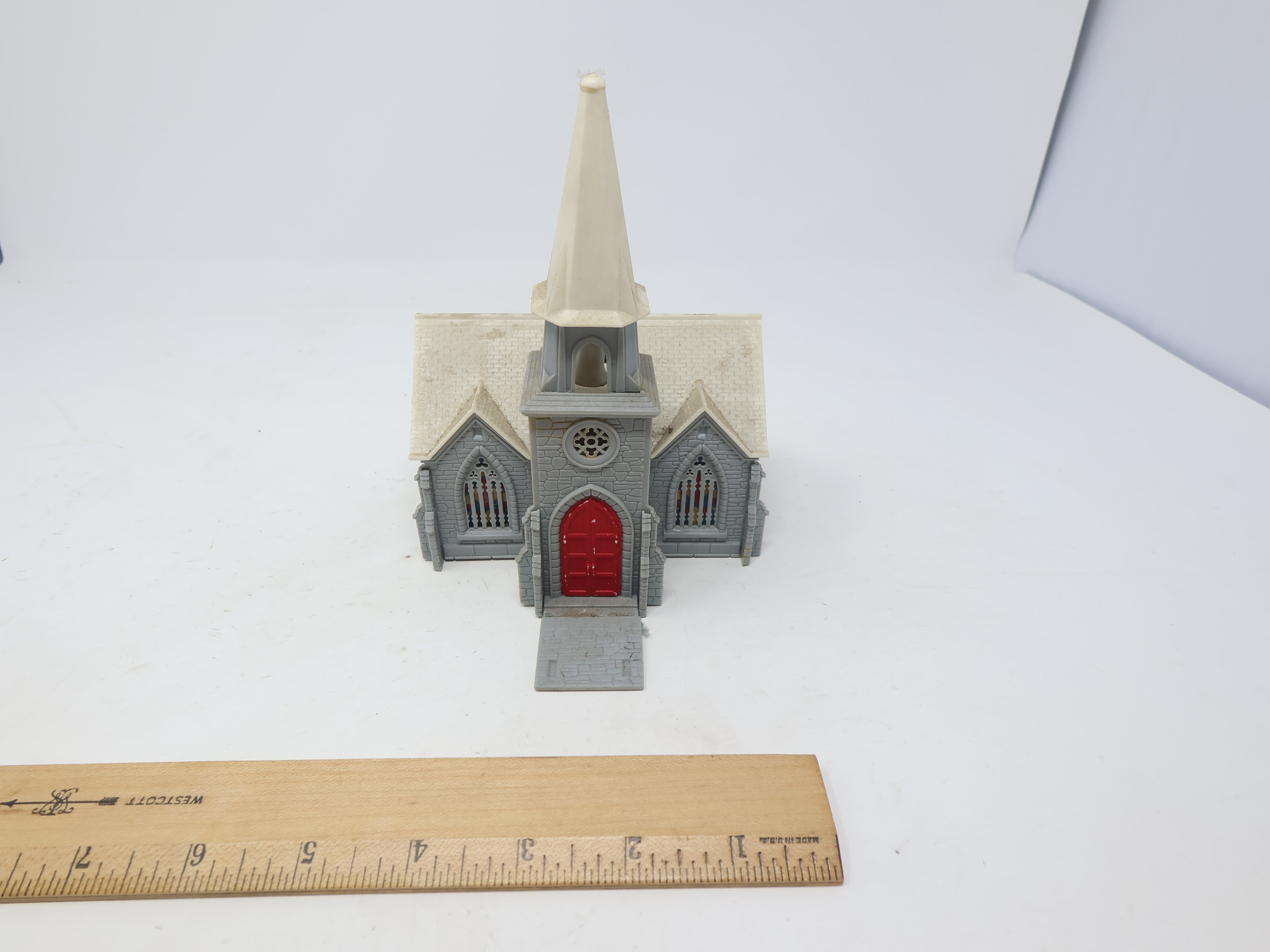 USED HO Scale, Gray Church