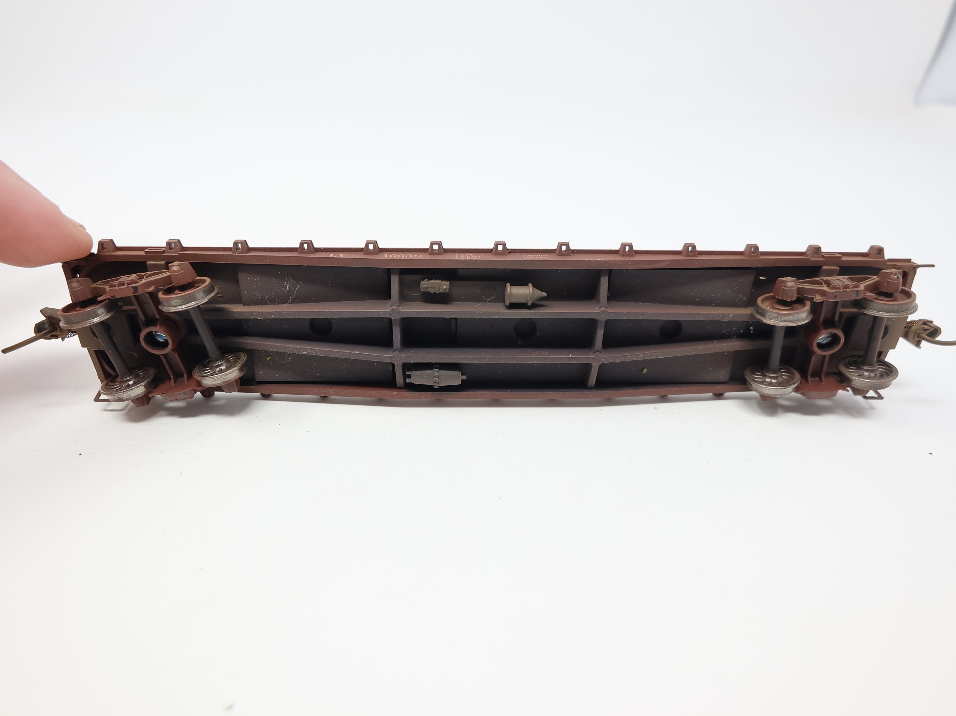 USED Bowser HO Scale 50' Flat Car Lehigh Valley LV #10039 Weathered