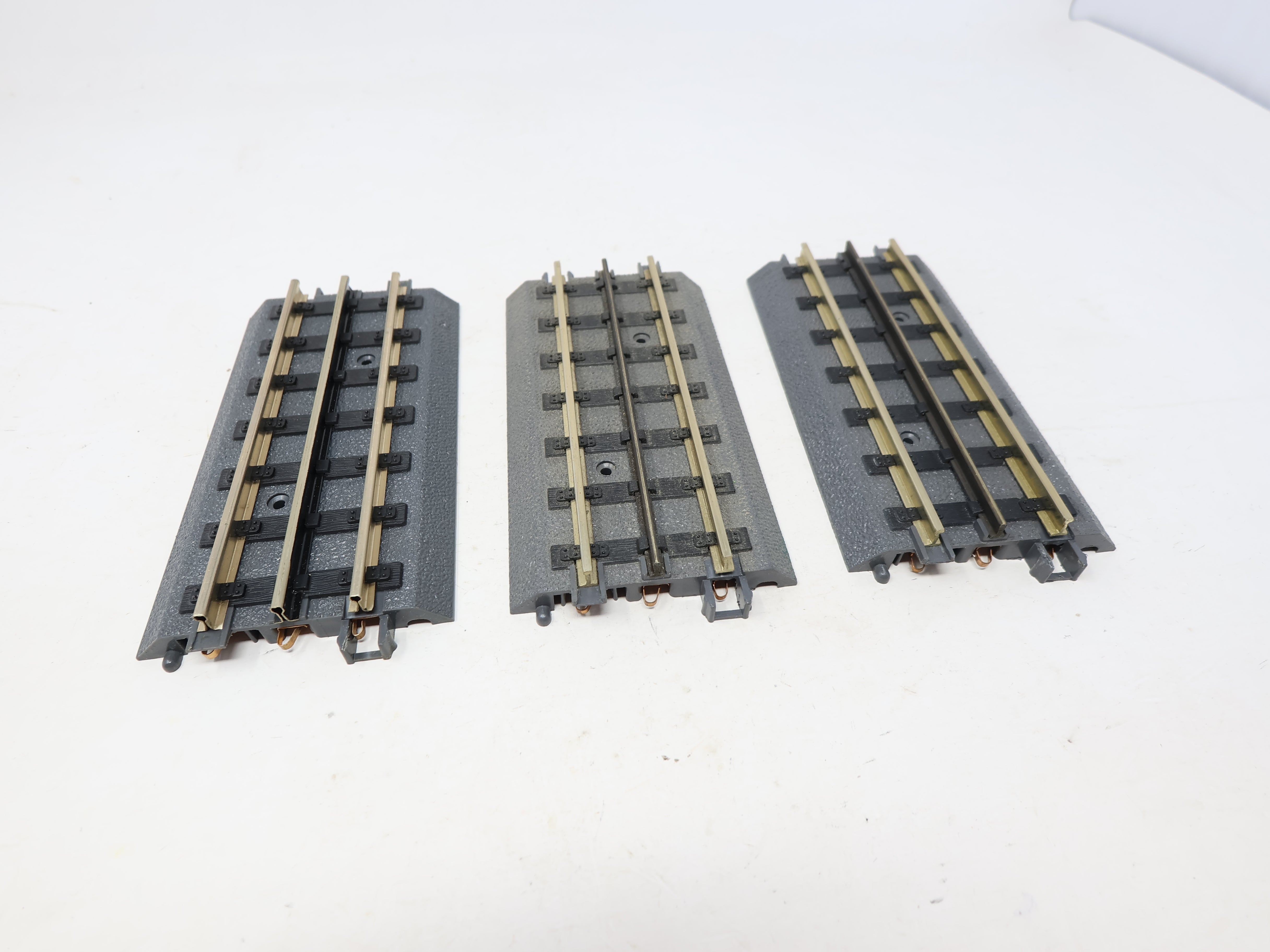 USED MTH Rail King O, Lot of 3 - Straight 5 1/2" RealTrax Track