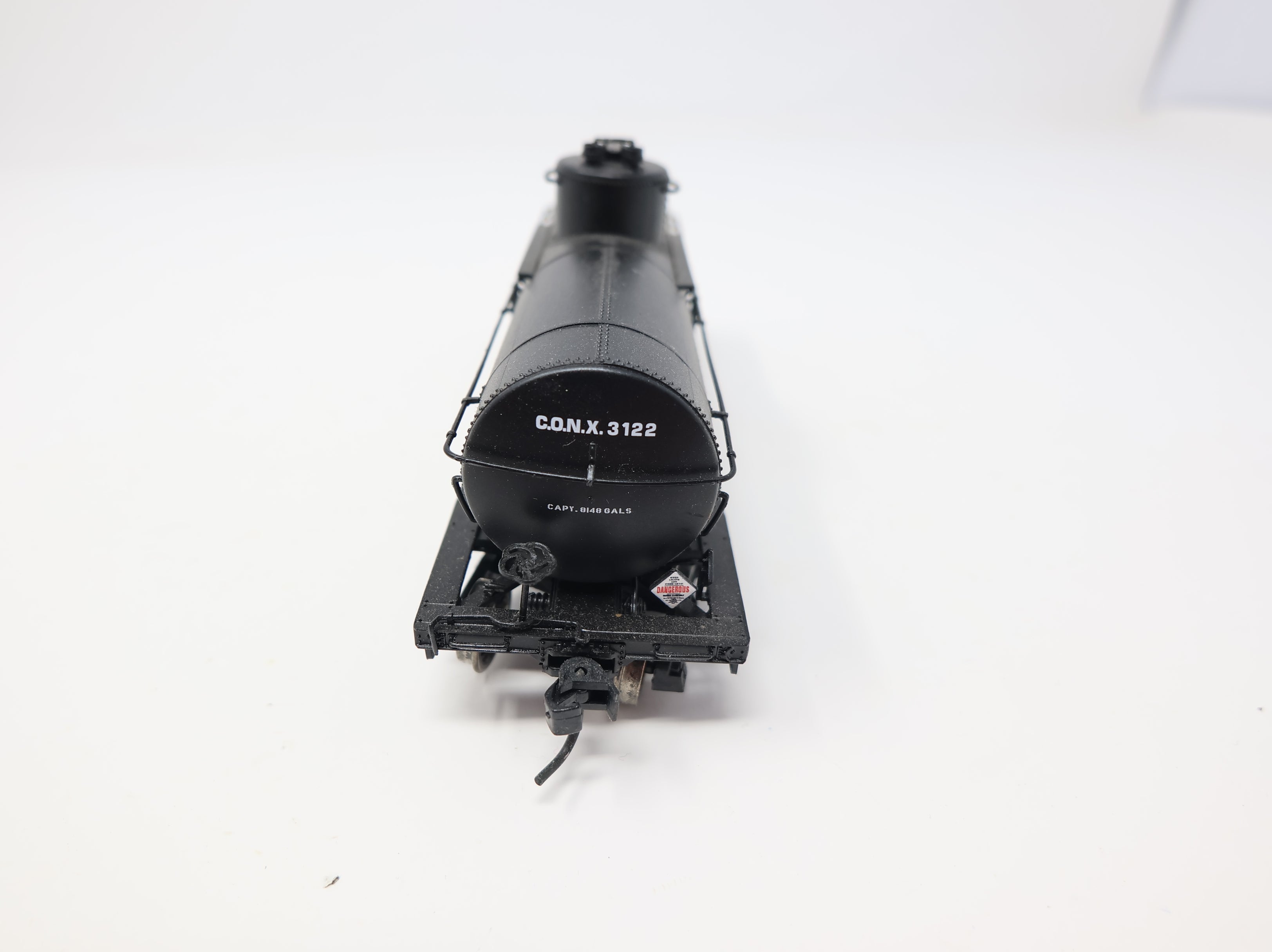 USED WalthersProto HO Scale Proto2000 8K Gal Tank Car Conoco CONX #3122