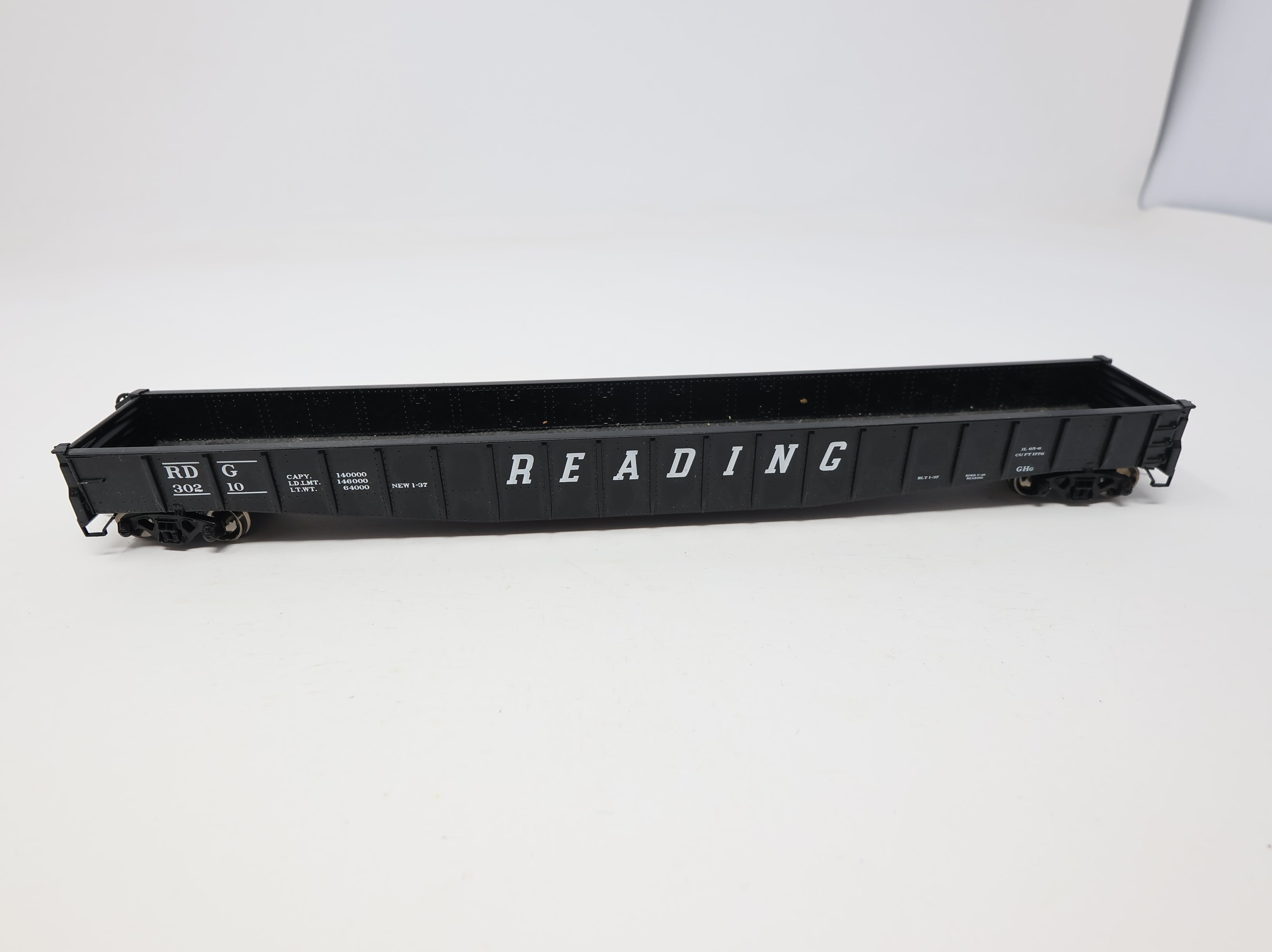 USED Athearn HO Scale 65' Mill Gondola Reading RDG #30210