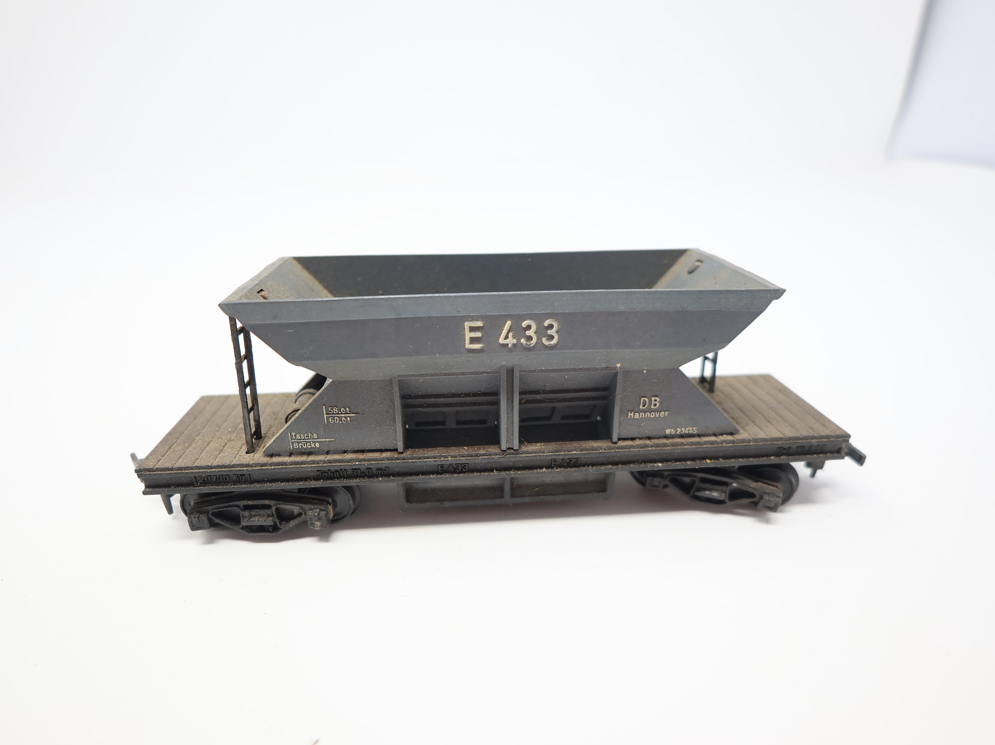 USED Fleischmann HO Scale Gravel Ballast Wagon #E433