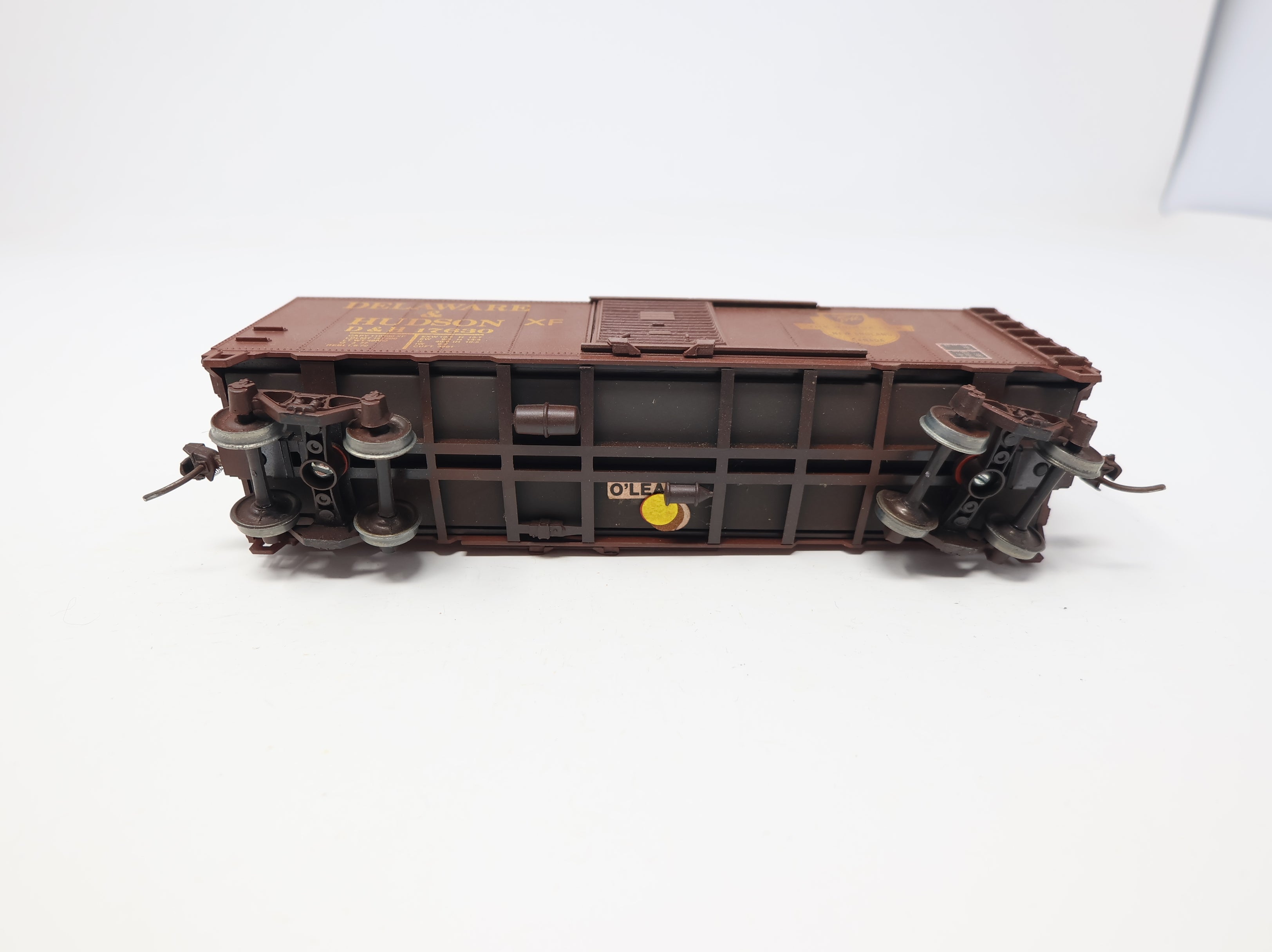 USED Athearn HO Scale 40' Box Car Delaware and Hudson DH #17630 Weathered