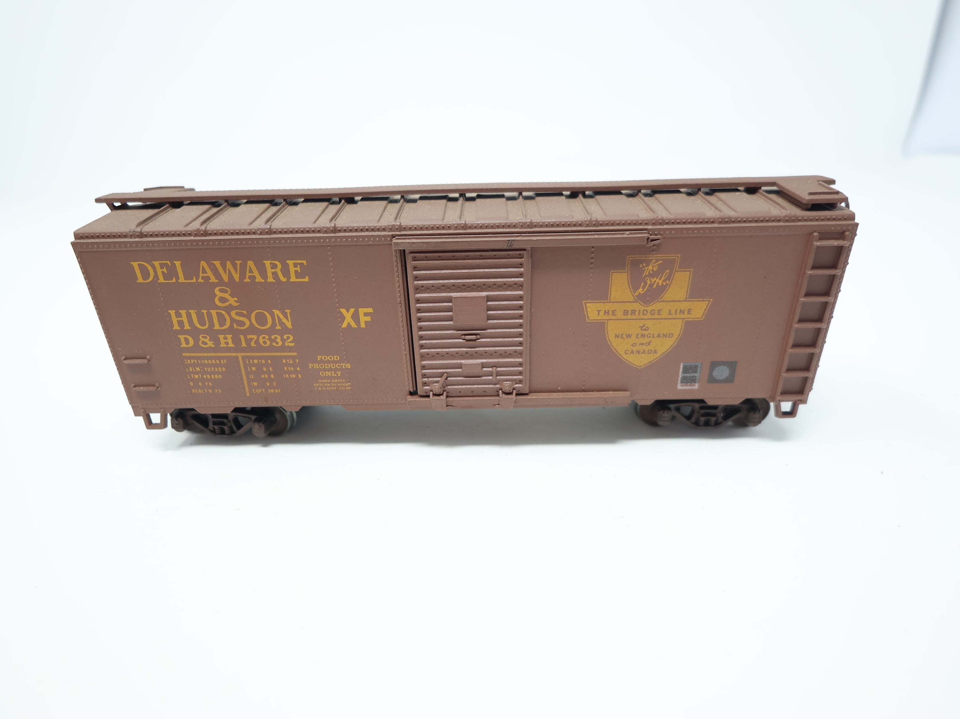 USED Athearn HO Scale 40' Box Car Delaware and Hudson DH #17632 Weathered