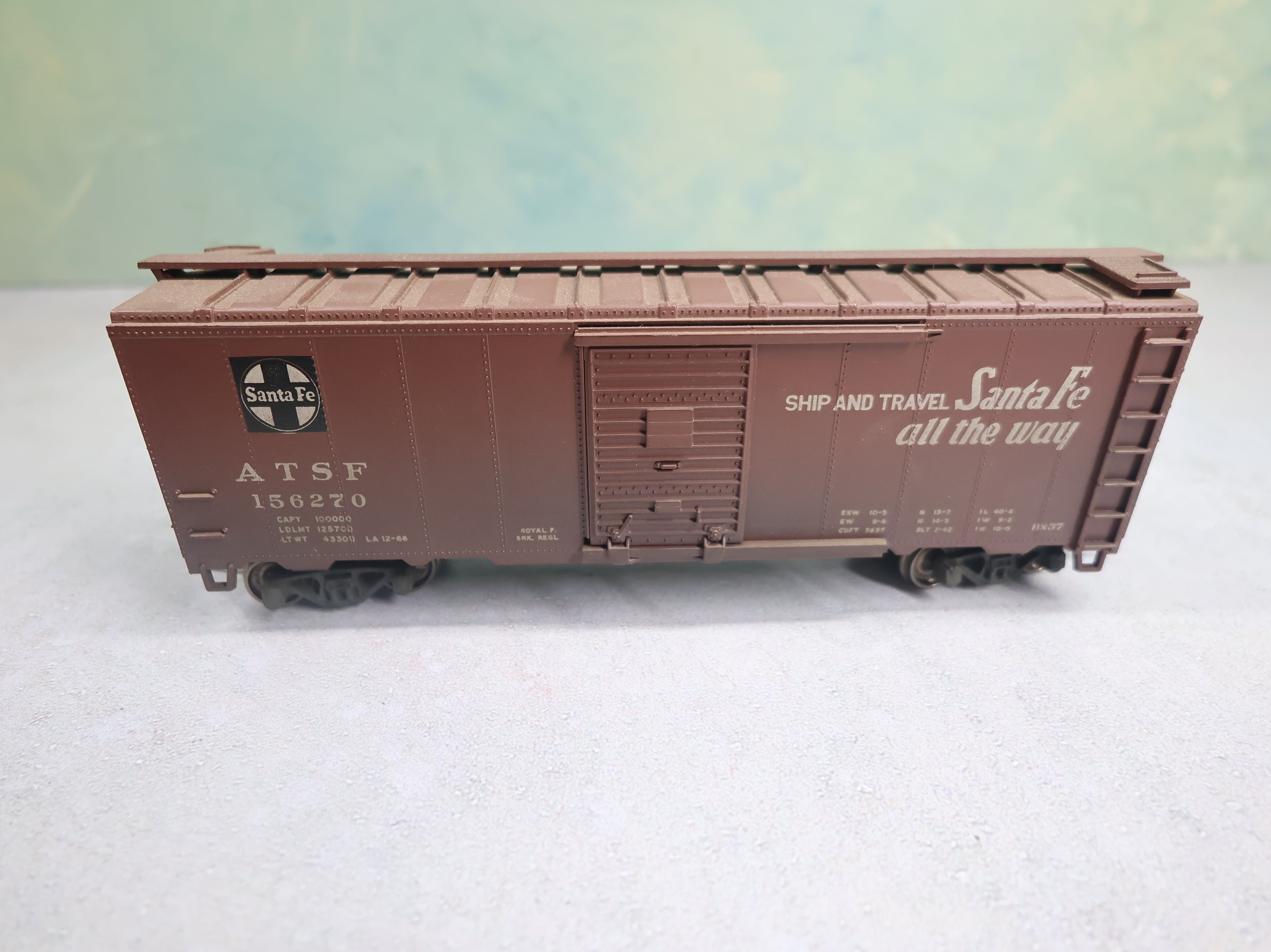 USED Athearn HO Scale 40' Box Car Santa Fe ATSF #156270 Weathered