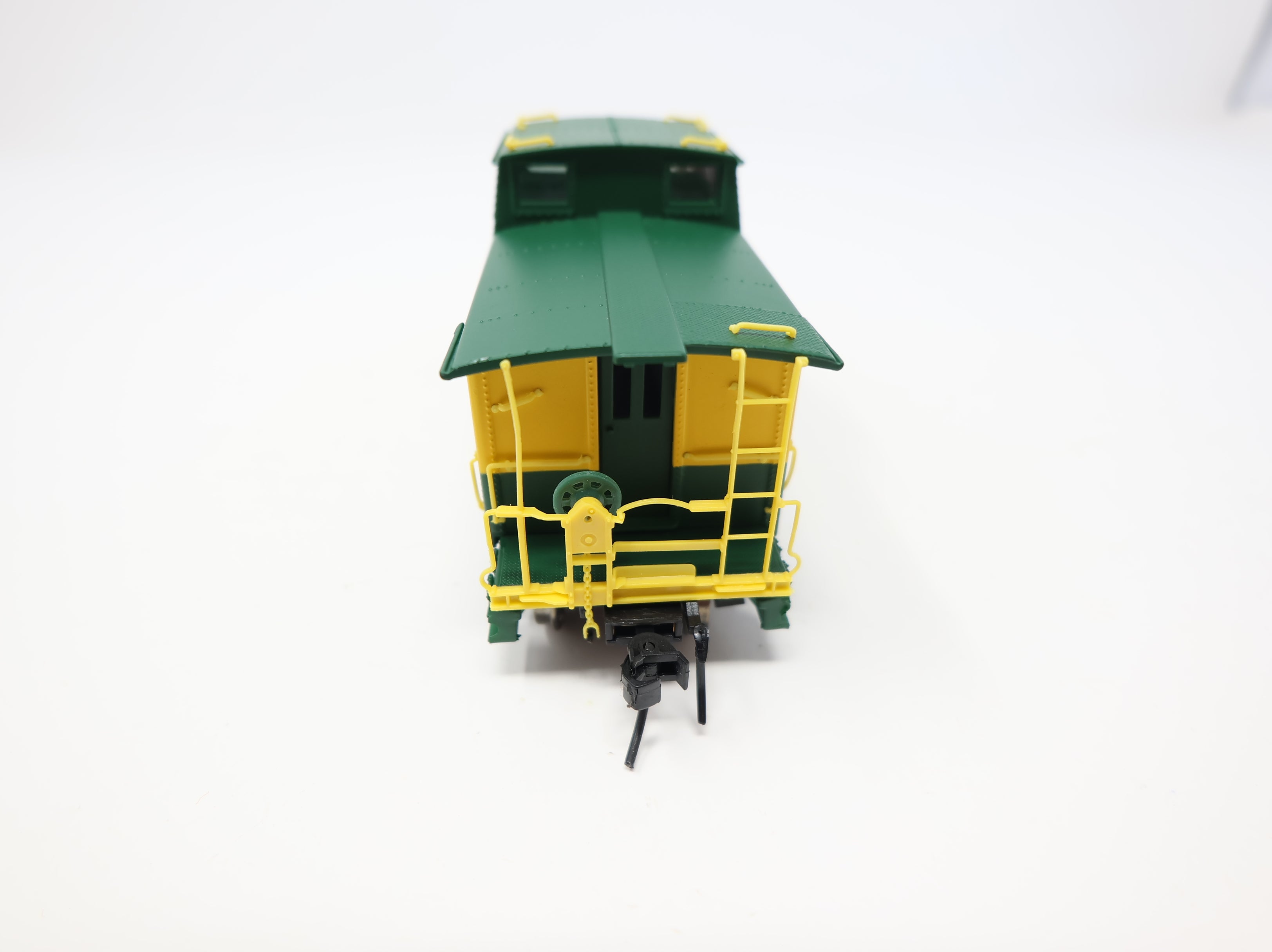 USED Life-Like 31267 HO Scale Center Cupola Steel Caboose Reading #94037 Proto2000