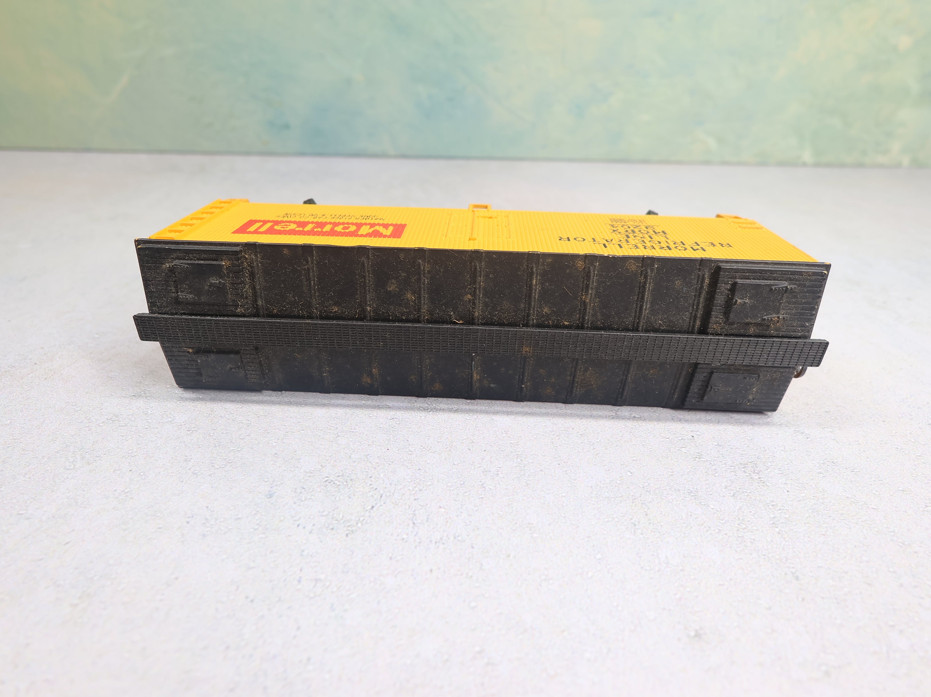 USED AHM HO Scale 40' Wooden Reefer Box Car Morrell MORX #9204