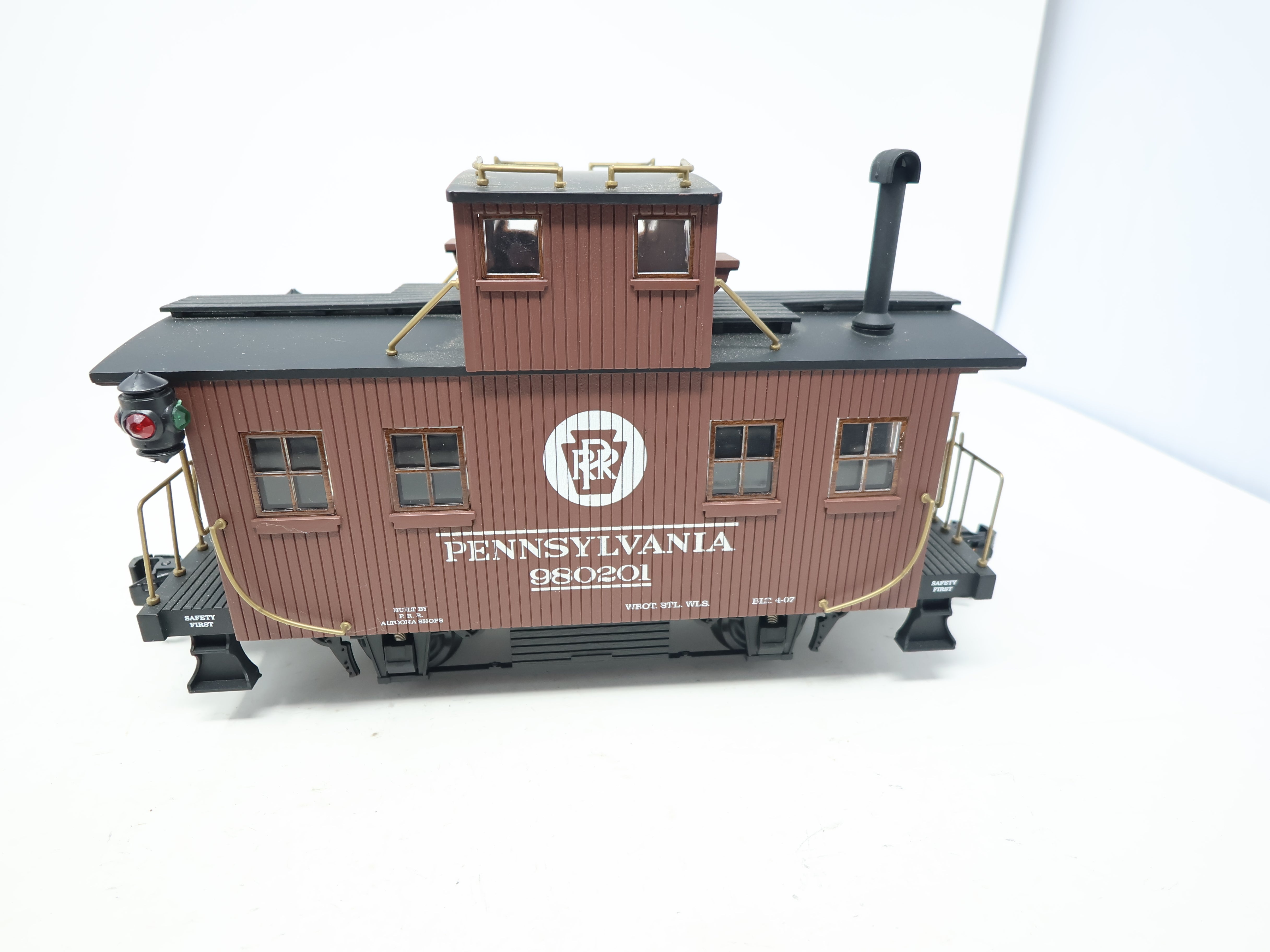 USED Aristo-Craft G Scale, Wooden Altoona Passenger Car, Pennsylvania #980201