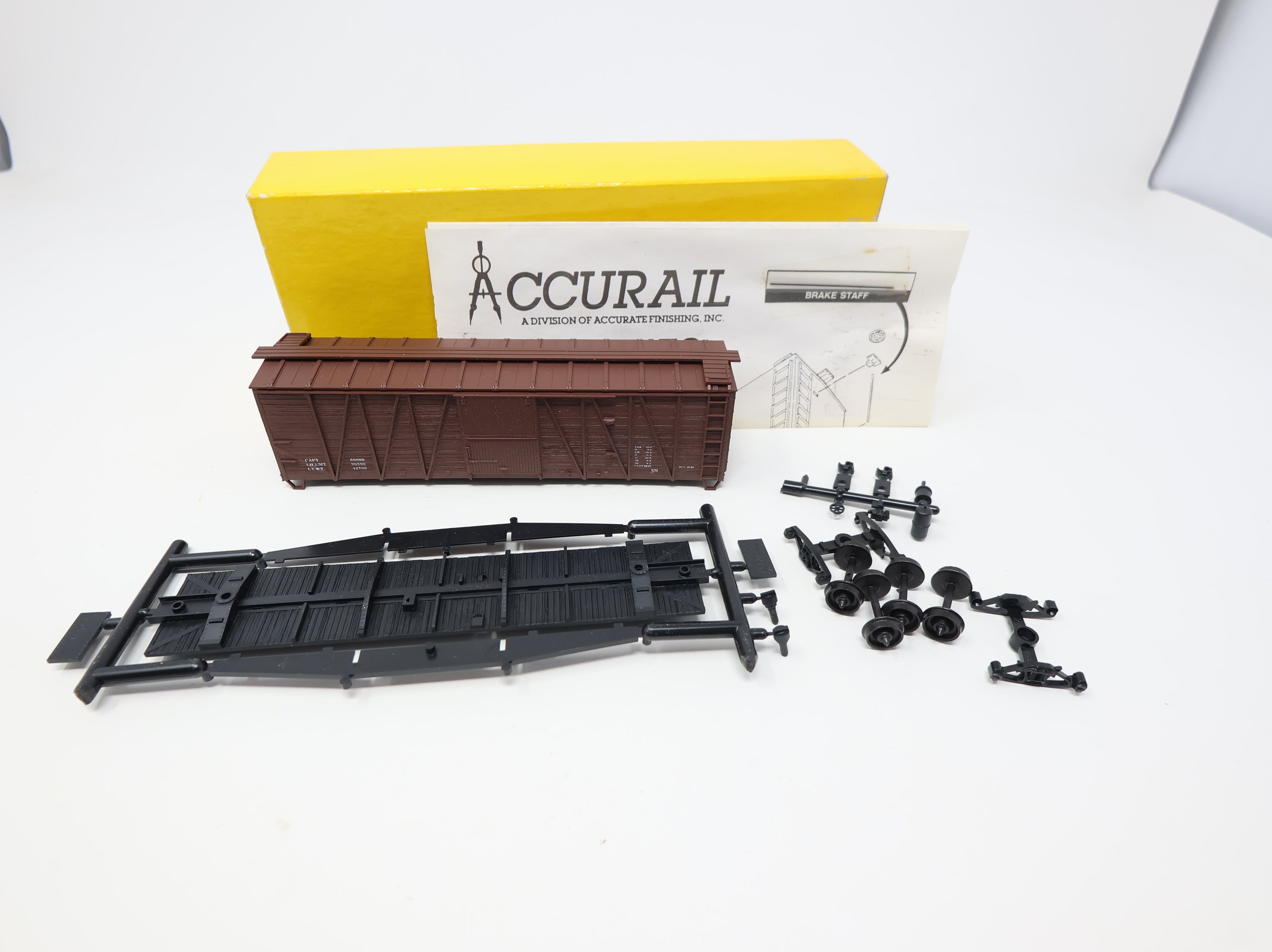 USED Accurail 4098 HO Scale 40' Box Car Wood Ends Data Only KIT