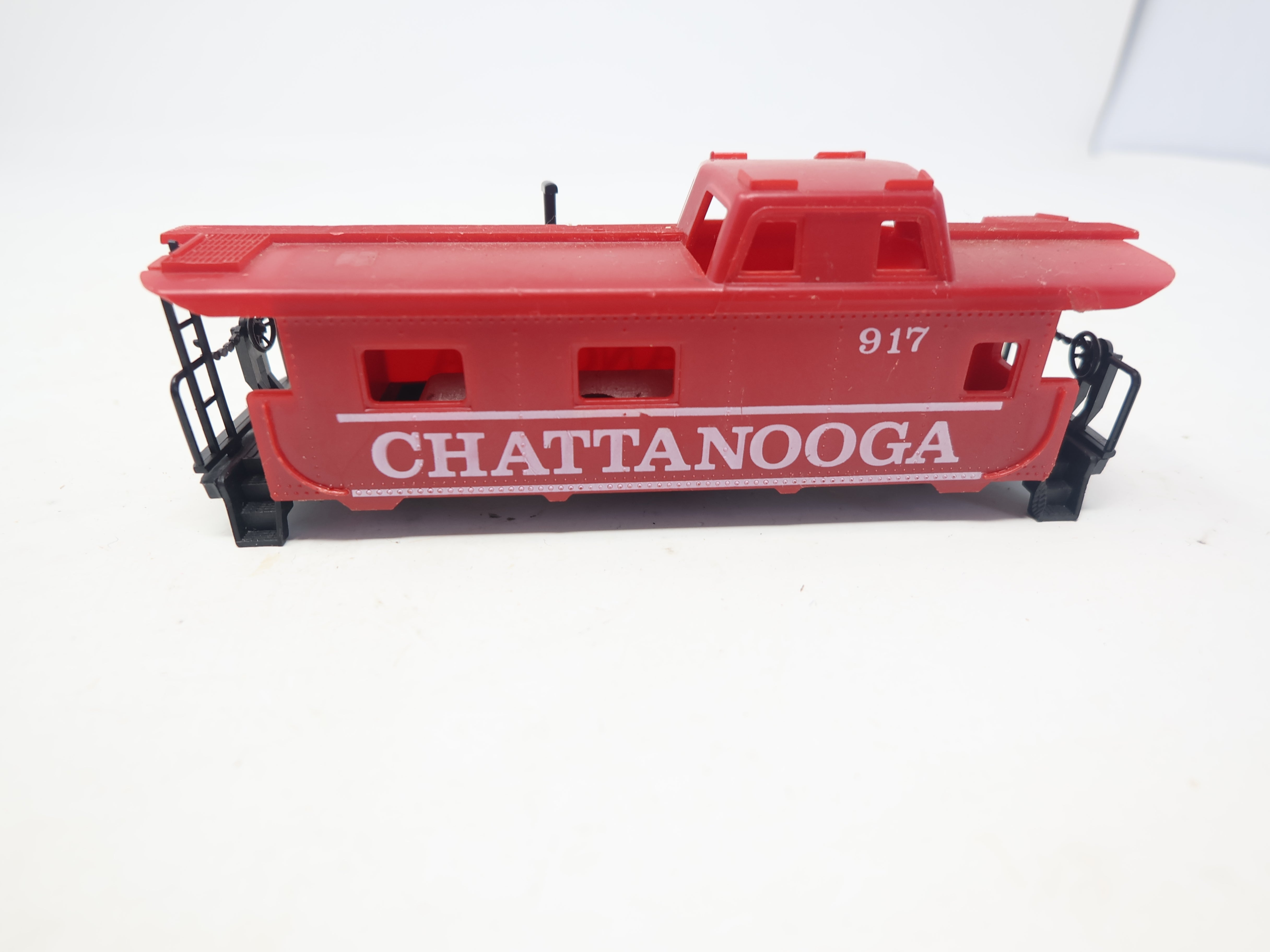 USED HO Scale, Caboose, Chattanooga #917, No Trucks